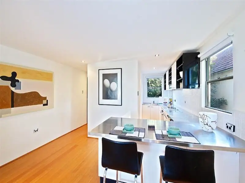 501/72 Henrietta Street, Bronte Sold by Bradfield Badgerfox - image 1
