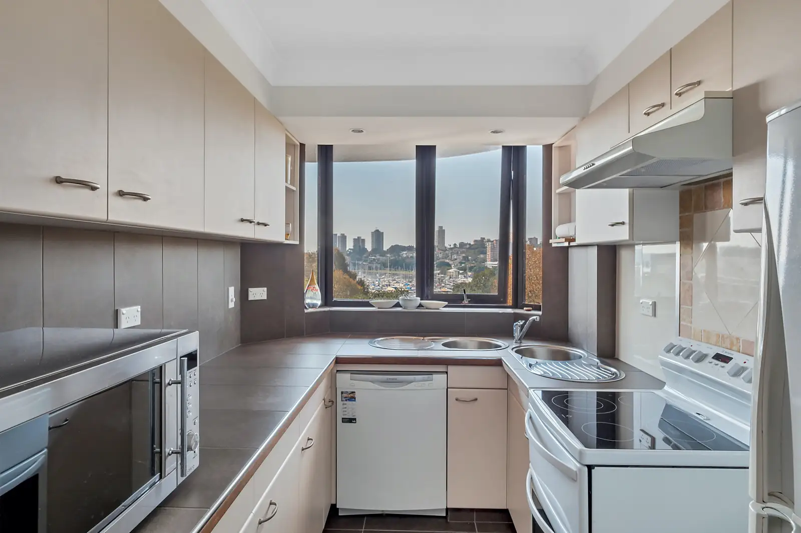 9D/153-167 Bayswater Road, Rushcutters Bay Sold by Bradfield Badgerfox - image 1