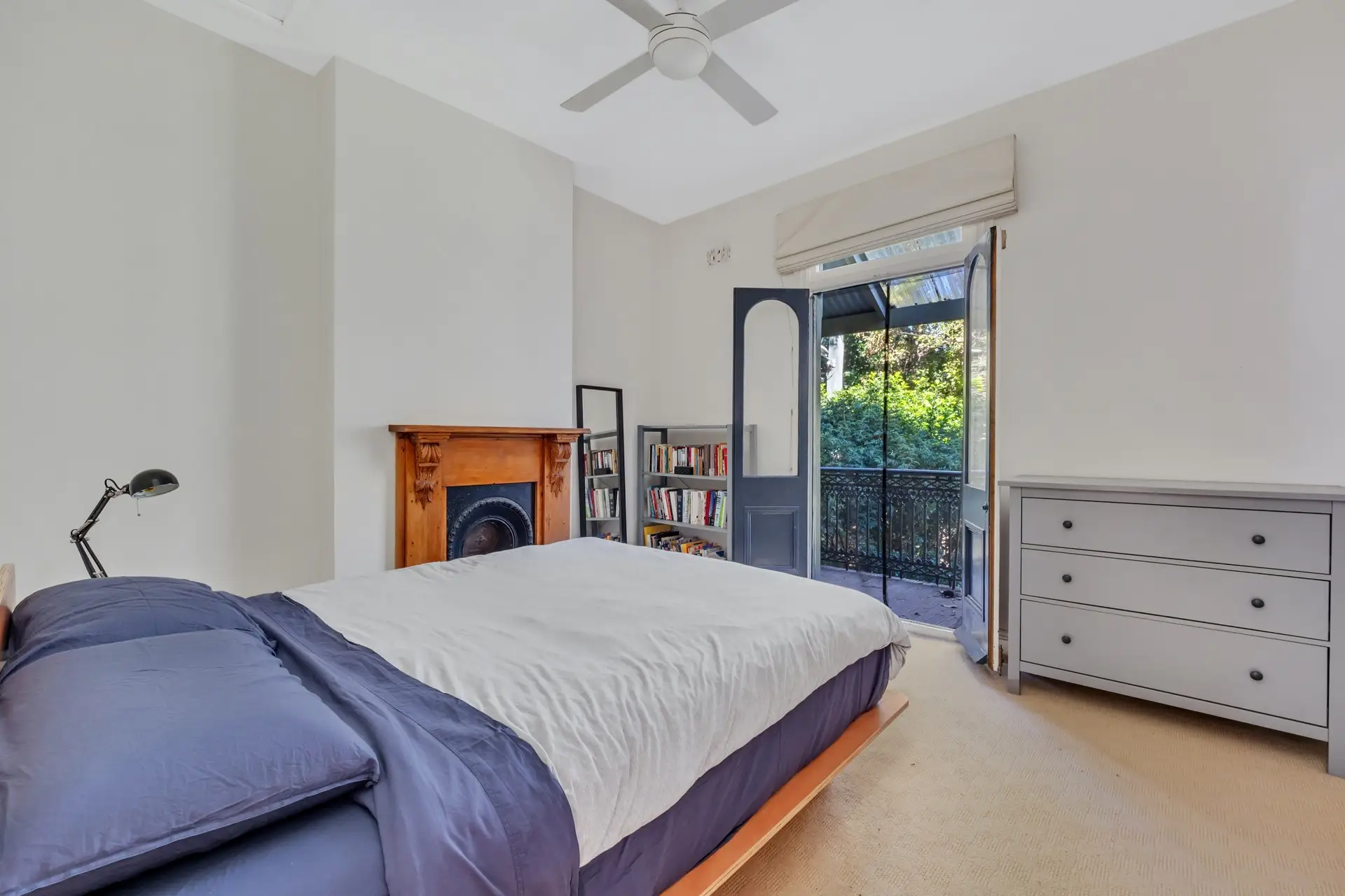 18 Bowes Avenue, Edgecliff Sold by Bradfield Badgerfox - image 1