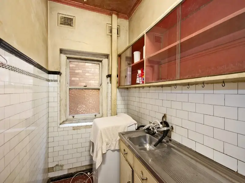 6/11 Wylde Street, Potts Point Sold by Bradfield Badgerfox - image 1