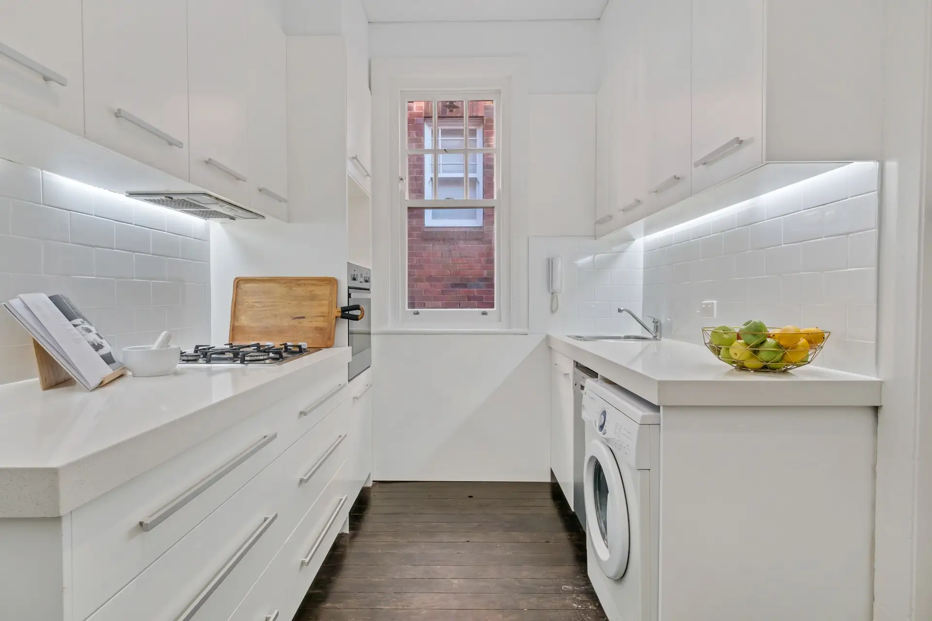 12/13 Springfield Avenue, Potts Point Sold by Bradfield Badgerfox - image 1