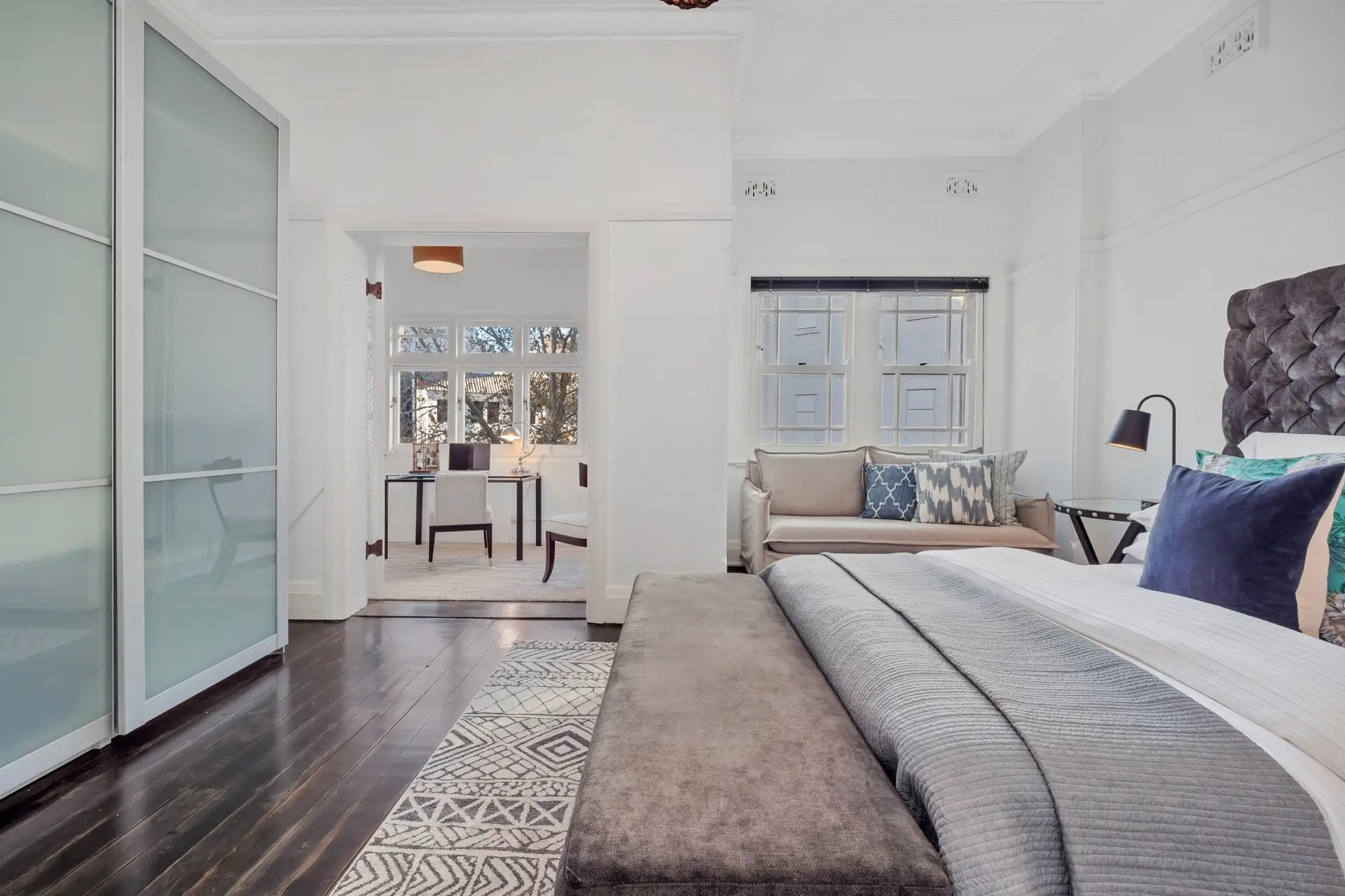 12/13 Springfield Avenue, Potts Point Sold by Bradfield Badgerfox - image 1