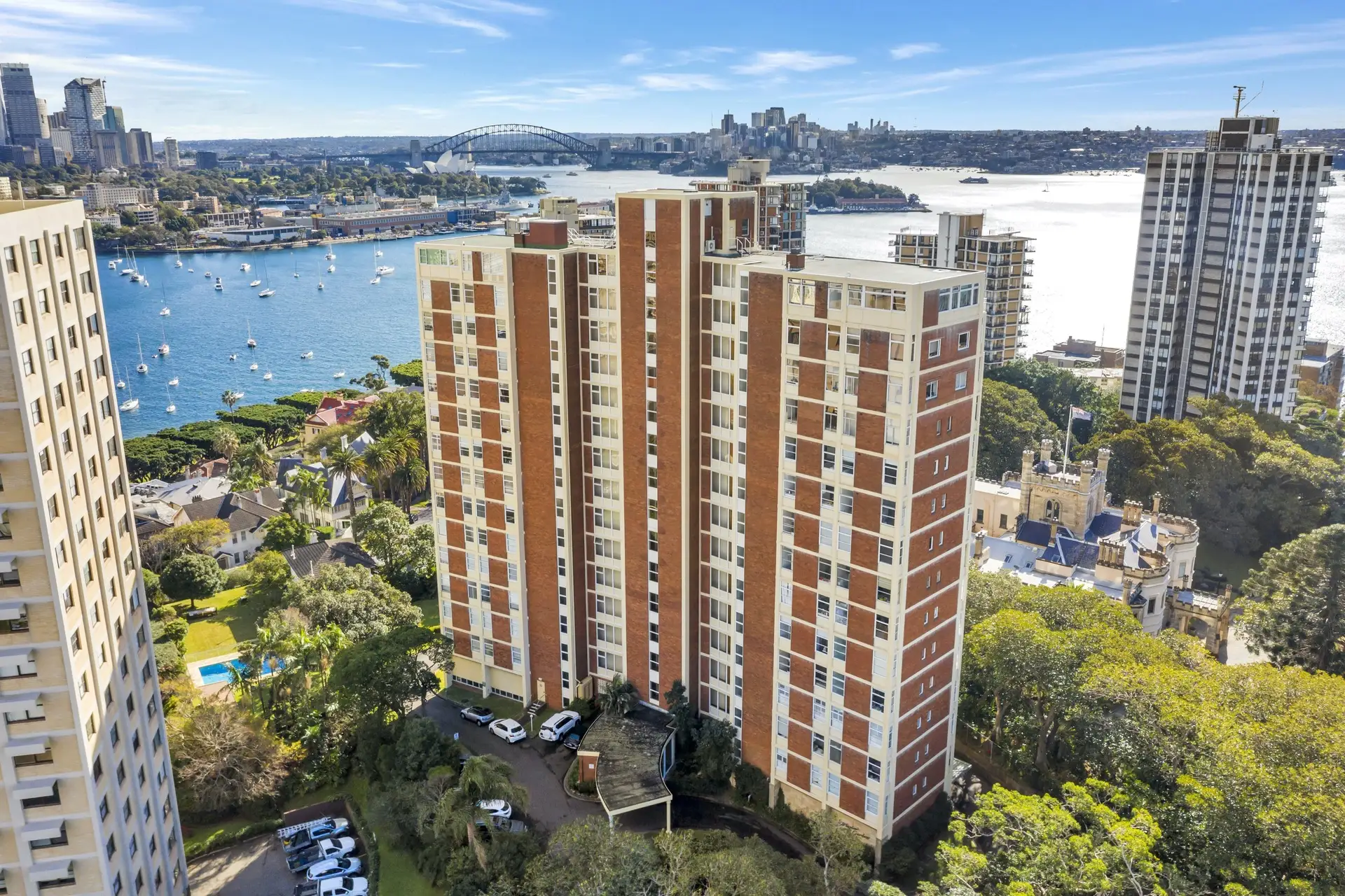 83/66 Darling Point Road, Darling Point Sold by Bradfield Badgerfox - image 1