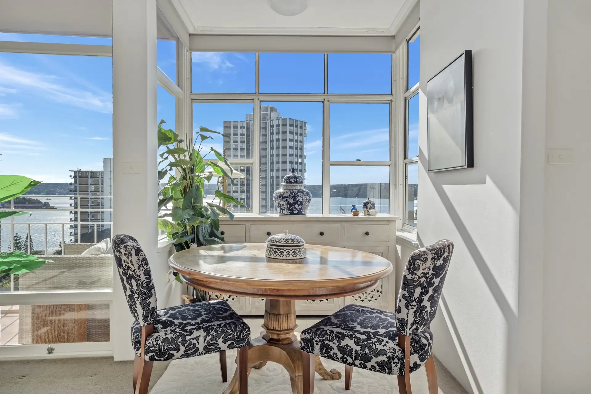 83/66 Darling Point Road, Darling Point Sold by Bradfield Badgerfox - image 1