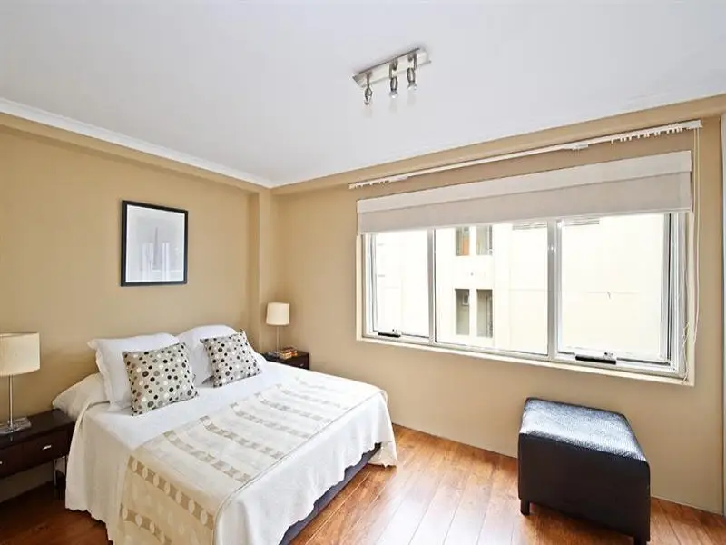 901 Macleay Street, Potts Point Sold by Bradfield Badgerfox - image 1
