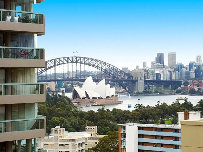 901 Macleay Street, Potts Point Sold by Bradfield Badgerfox - image 1