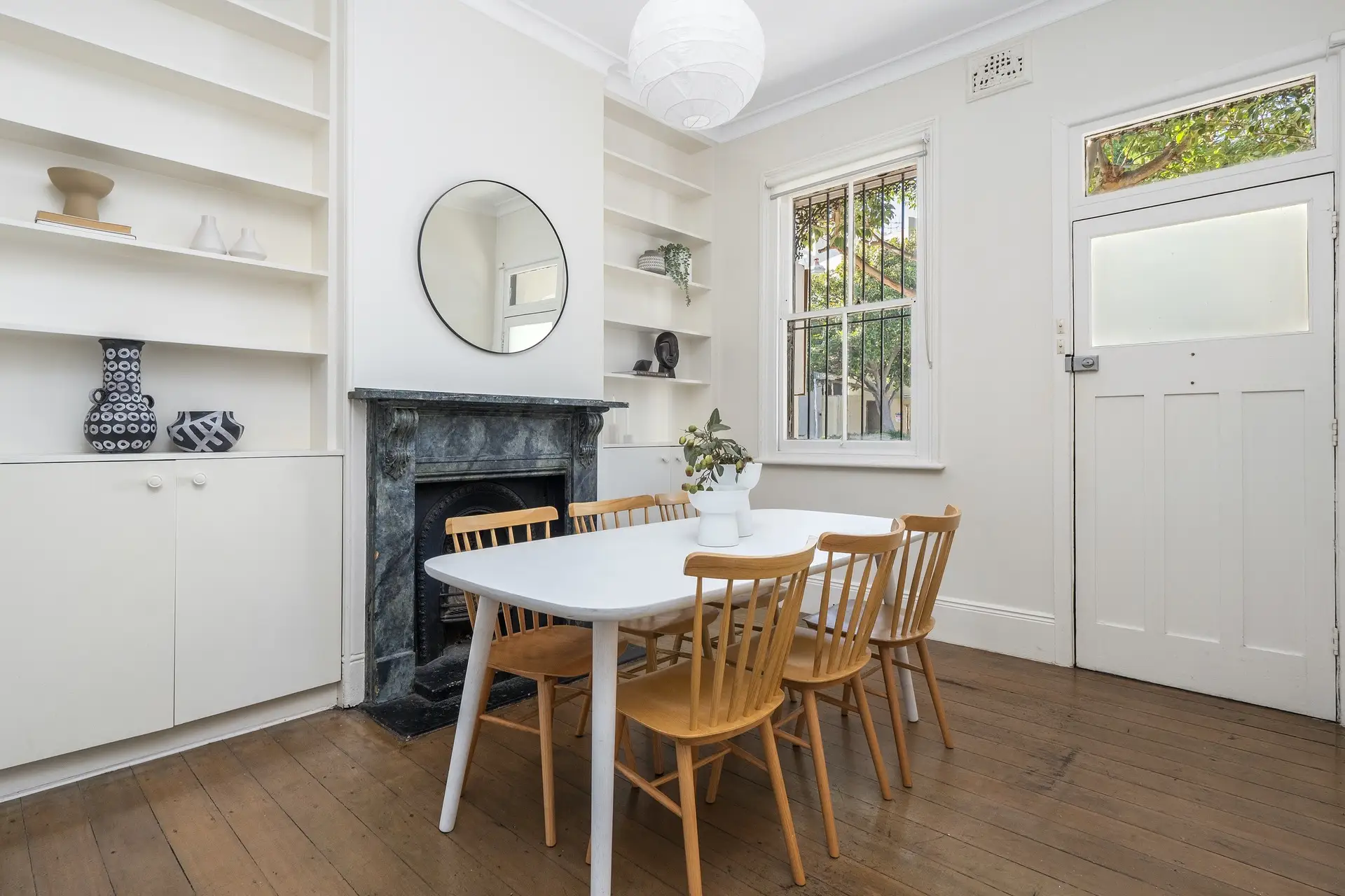 15 Regent Street, Paddington Sold by Bradfield Badgerfox - image 1