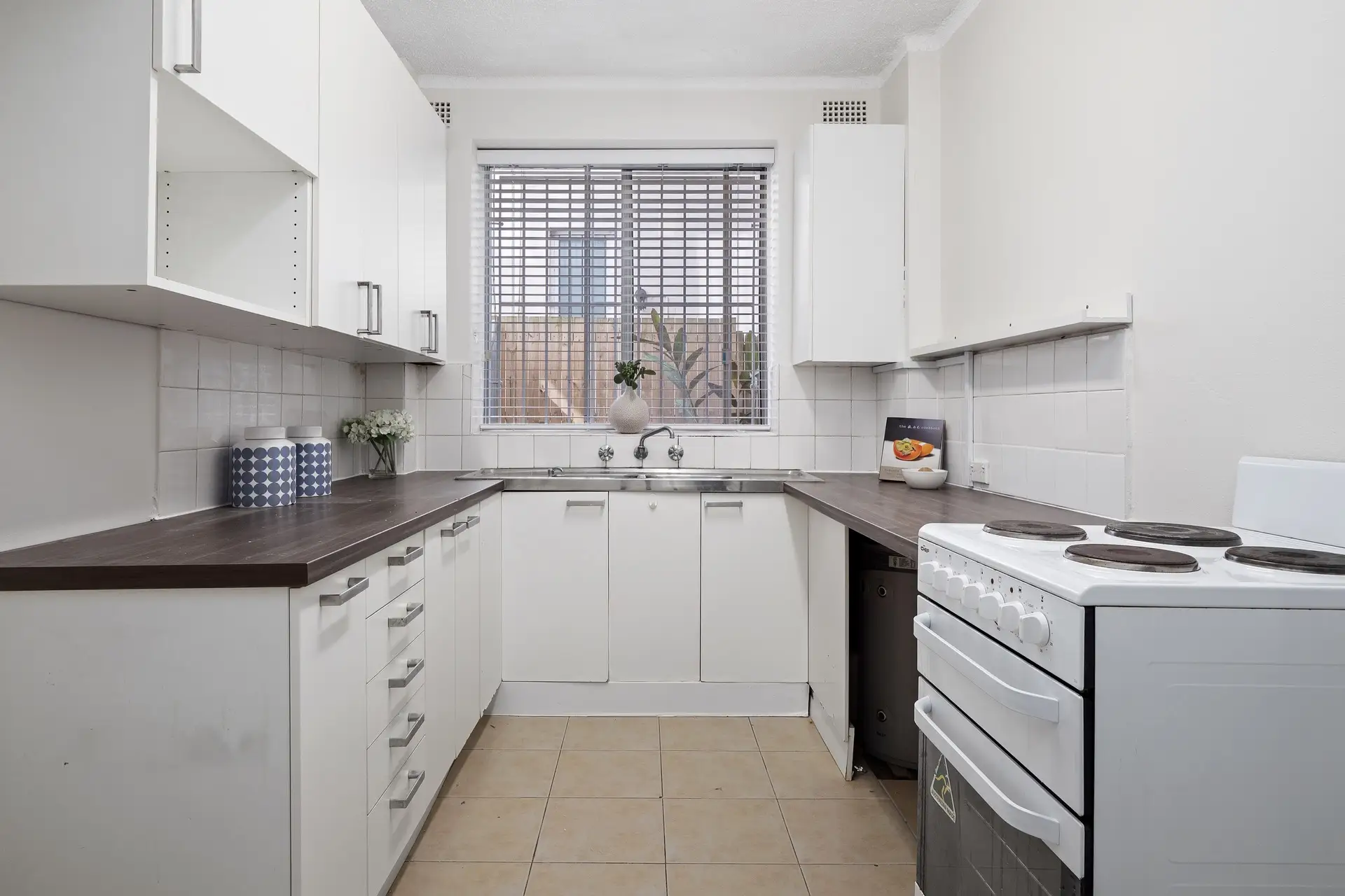 1/22 Flood Street, Bondi Sold by Bradfield Badgerfox - image 1
