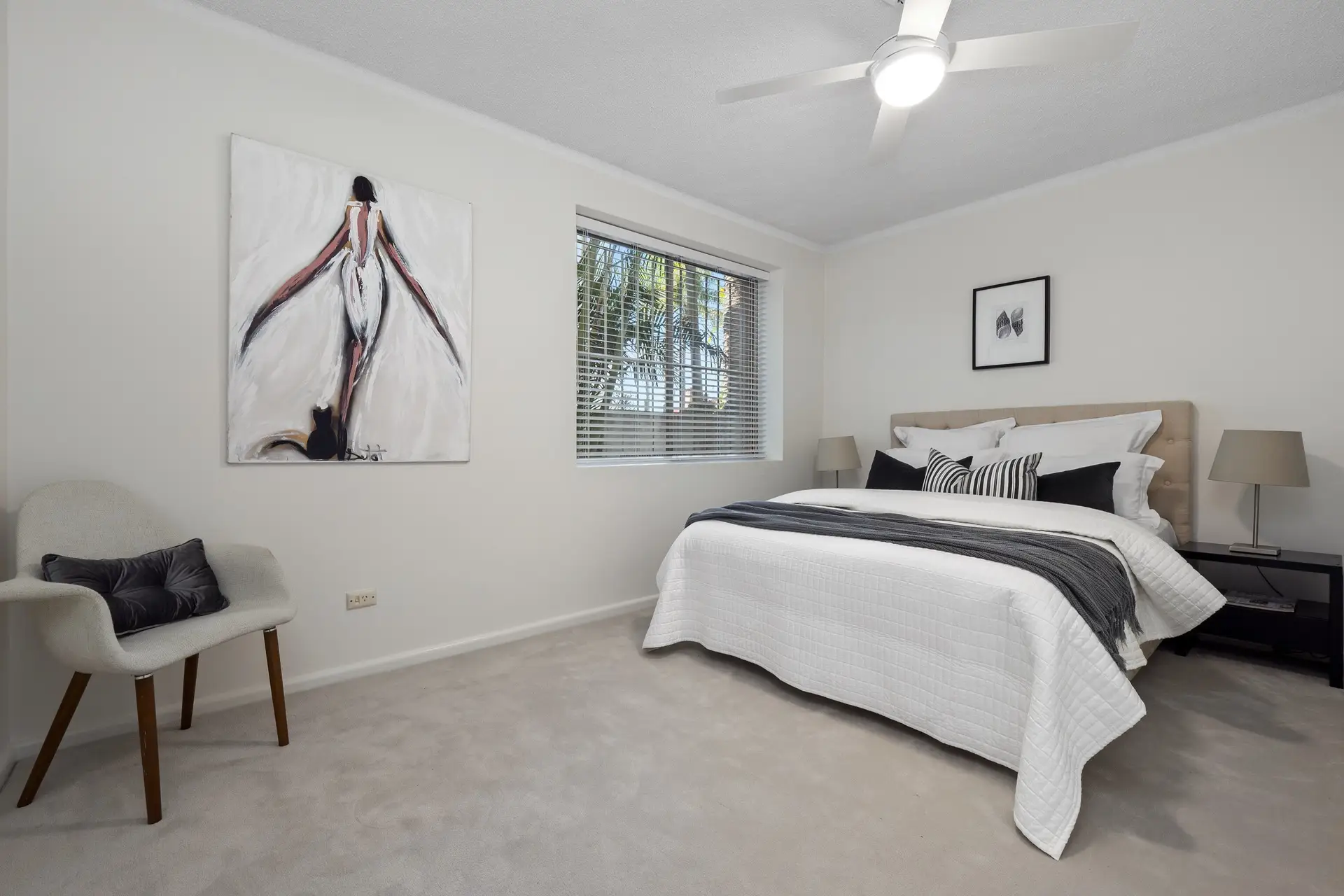 1/22 Flood Street, Bondi Sold by Bradfield Badgerfox - image 1
