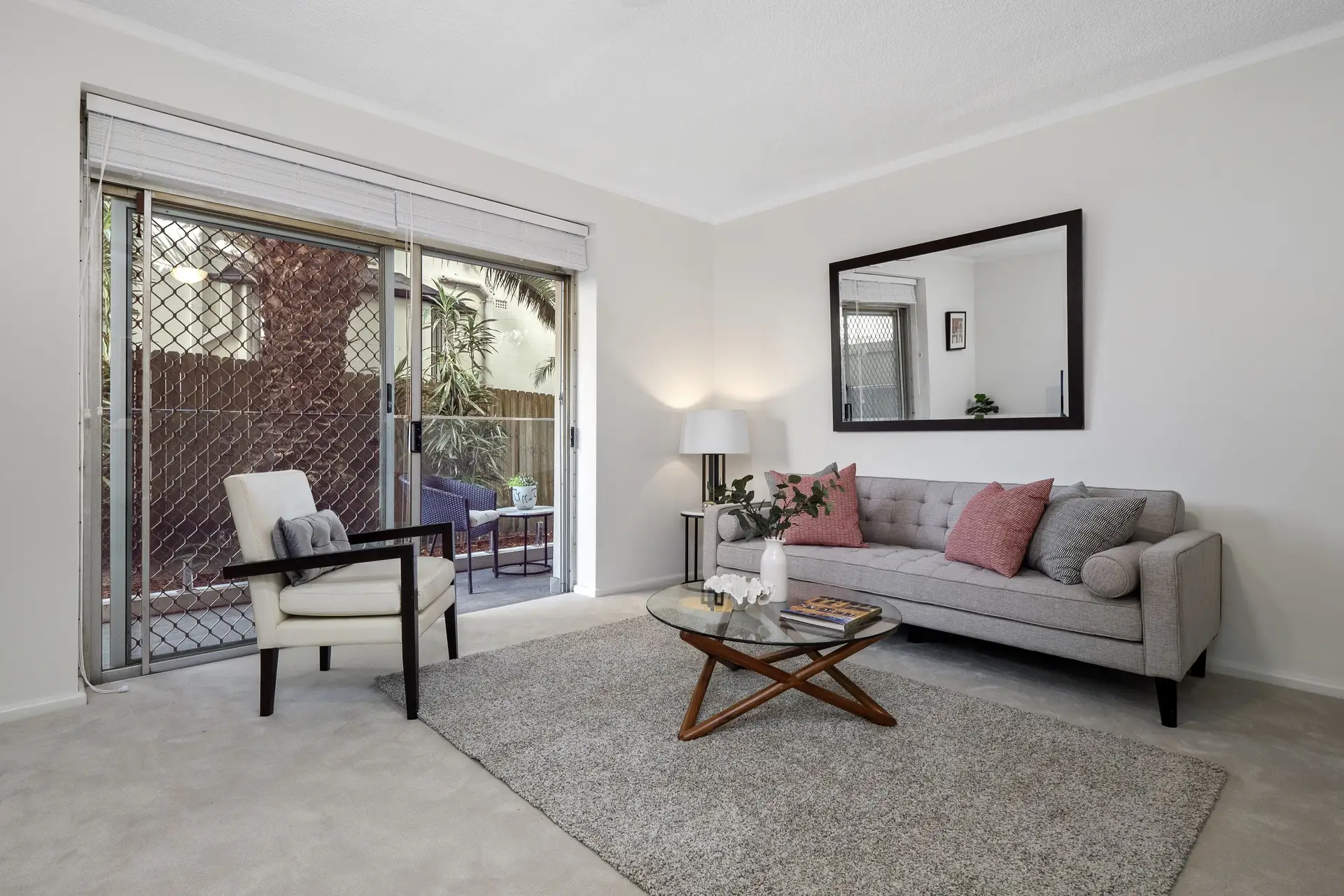 1/22 Flood Street, Bondi Sold by Bradfield Badgerfox - image 1