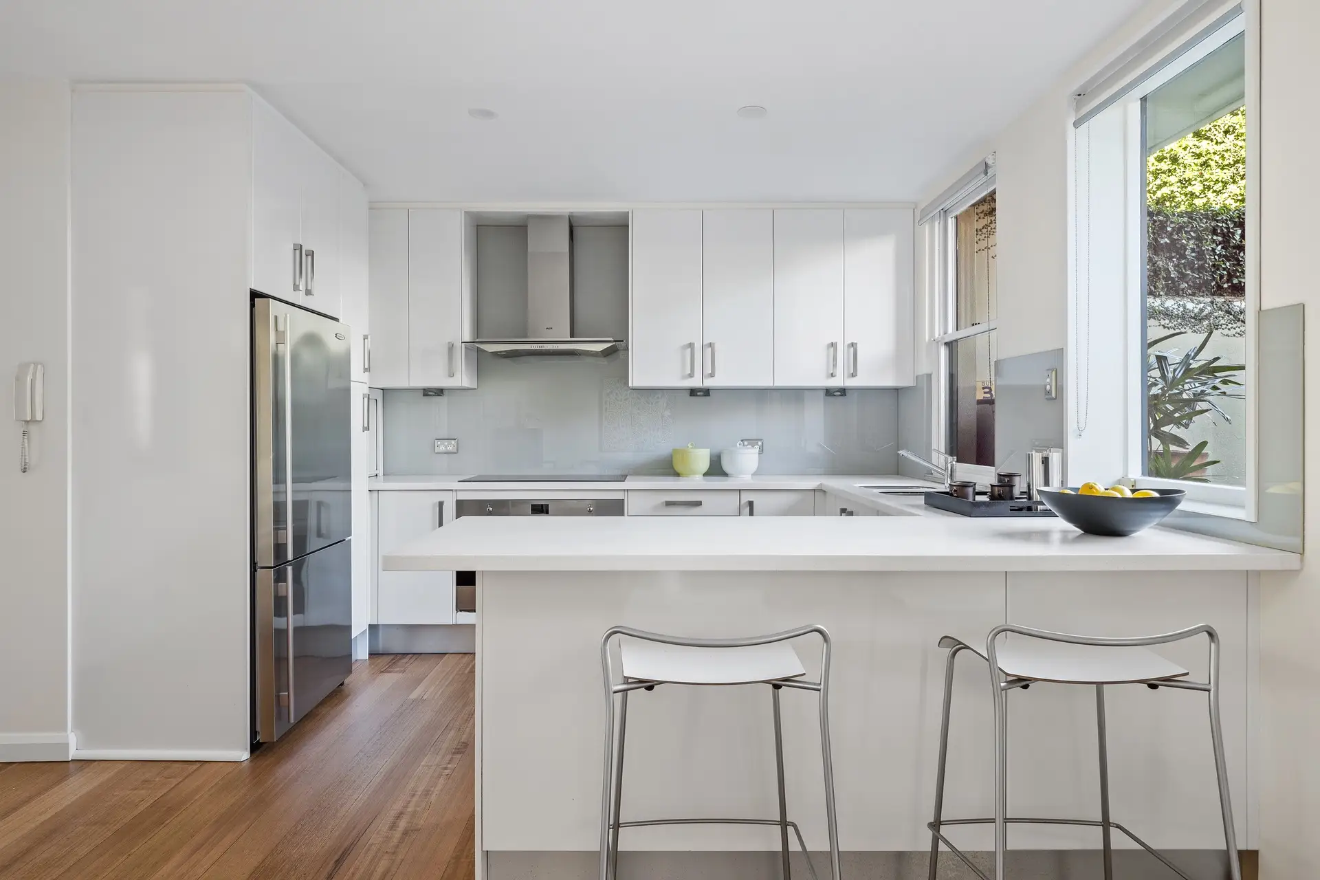 7 Gurner Street, Paddington Sold by Bradfield Badgerfox - image 1
