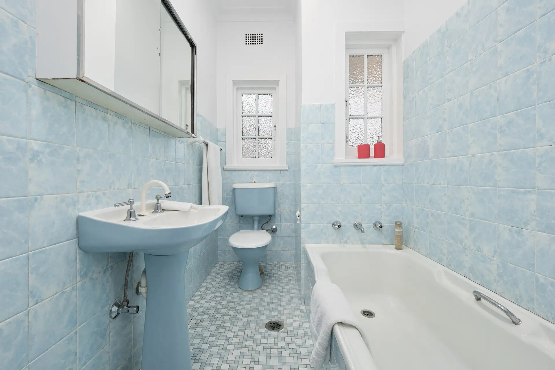 9 Captain Pipers Road, Vaucluse Sold by Bradfield Badgerfox - image 1