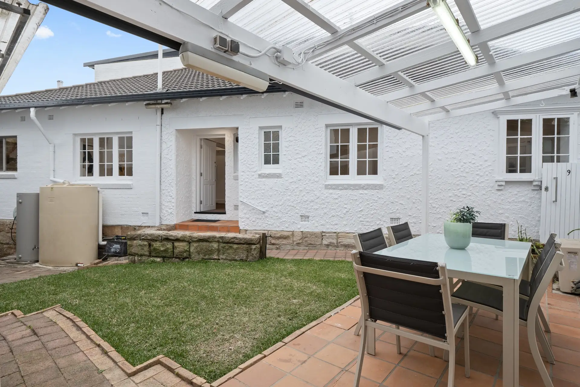 9 Captain Pipers Road, Vaucluse Sold by Bradfield Badgerfox - image 1