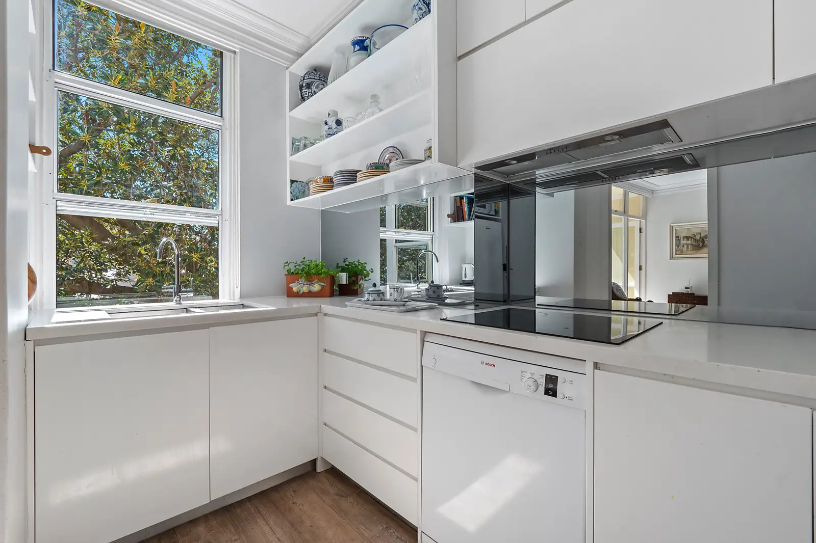 23/66 Darling Point Road, Darling Point Sold by Bradfield Badgerfox - image 1