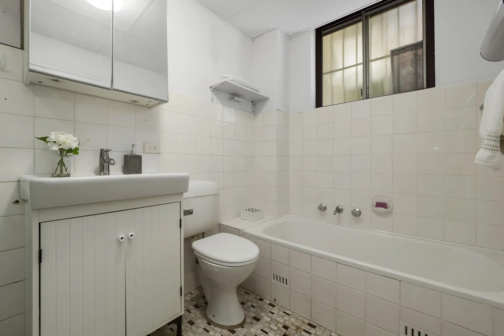 14/268 Carrington Road, Randwick Sold by Bradfield Badgerfox - image 1