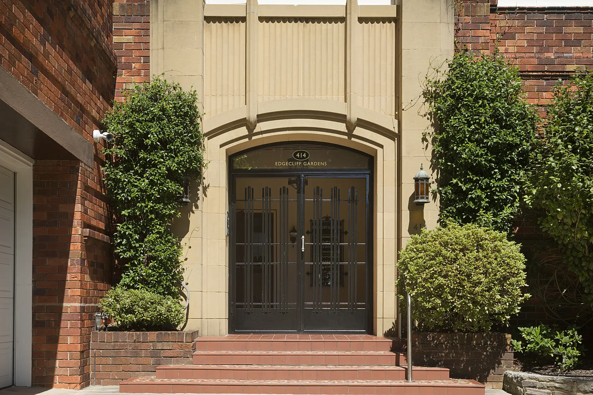 4/414 Edgecliff Road, Woollahra Sold by Bradfield Badgerfox - image 1
