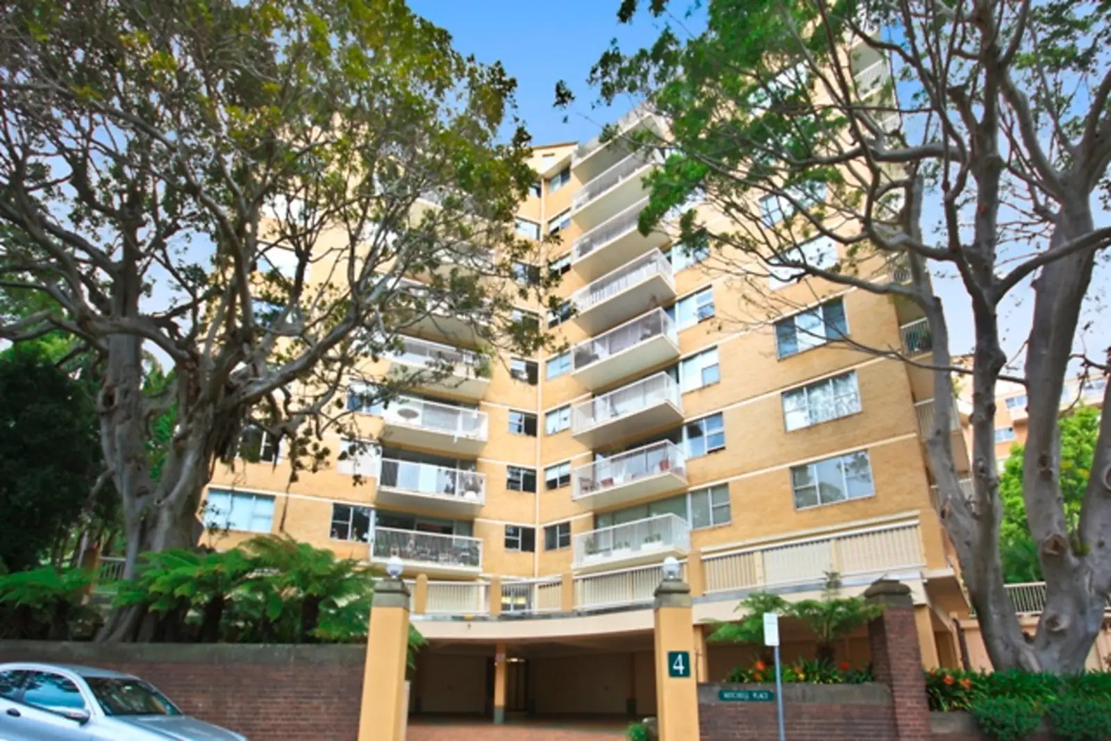 5/4 Mitchell Road, Darling Point Sold by Bradfield Badgerfox - image 1