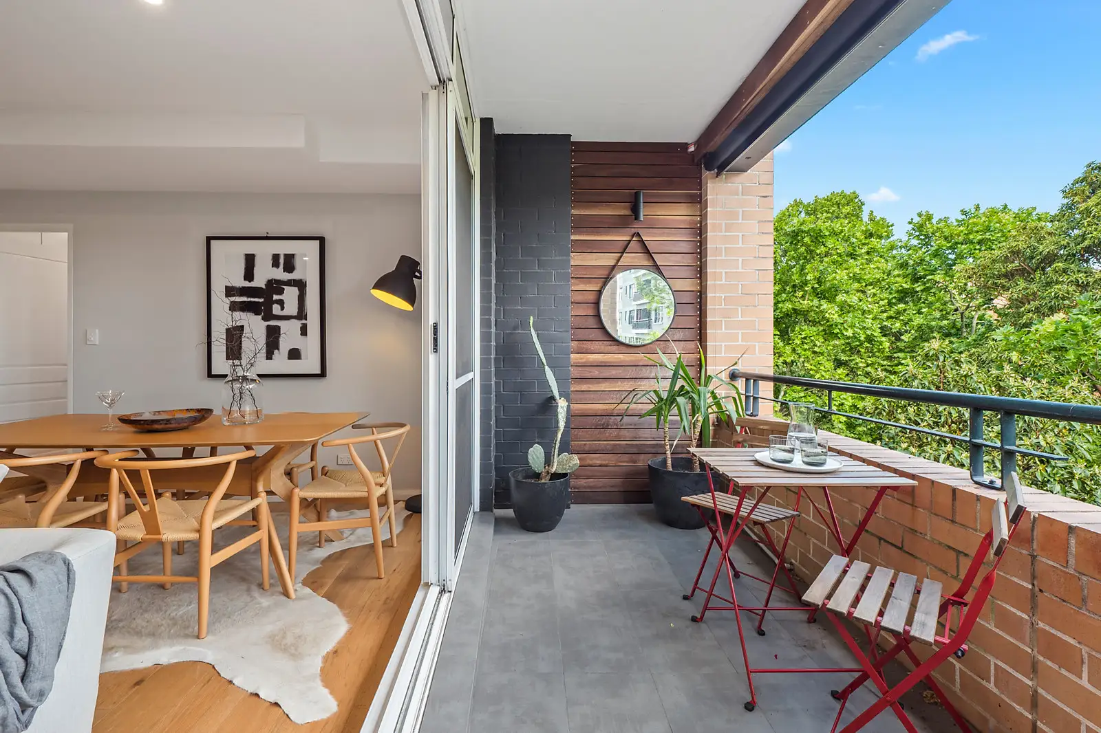 37/300 Riley Street, Surry Hills Sold by Bradfield Badgerfox - image 1