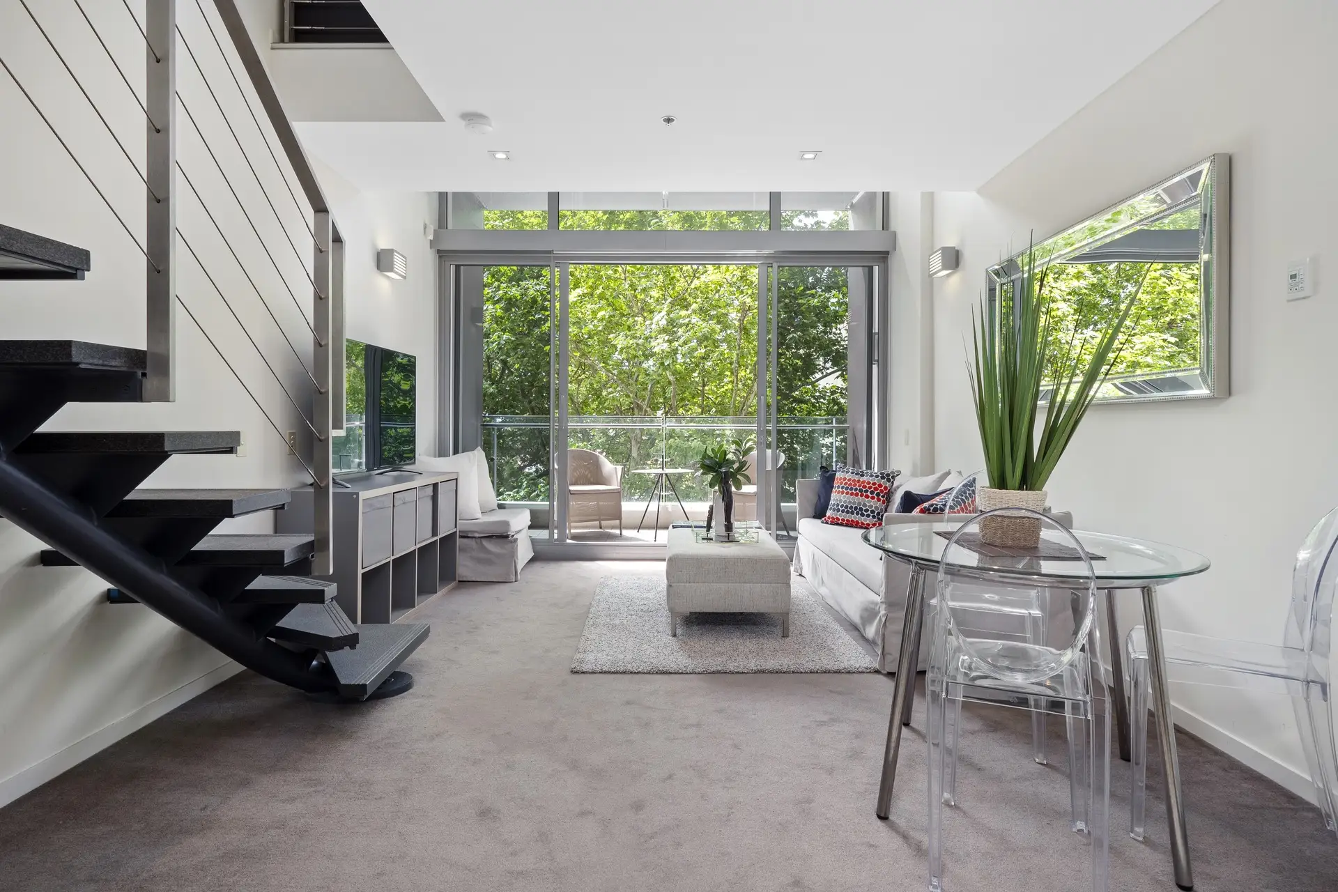 316/81 Macleay Street, Potts Point Sold by Bradfield Badgerfox - image 1