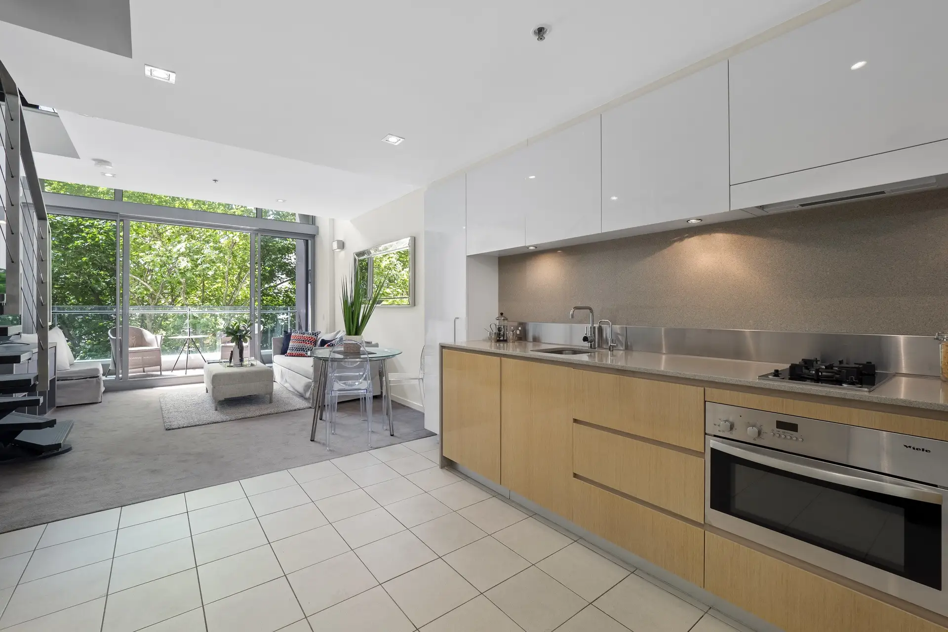 316/81 Macleay Street, Potts Point Sold by Bradfield Badgerfox - image 1