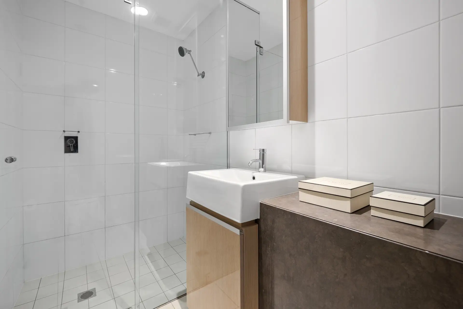316/81 Macleay Street, Potts Point Sold by Bradfield Badgerfox - image 1