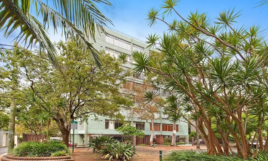 31/6-14 Darley Street, Darlinghurst Sold by Bradfield Badgerfox - image 1