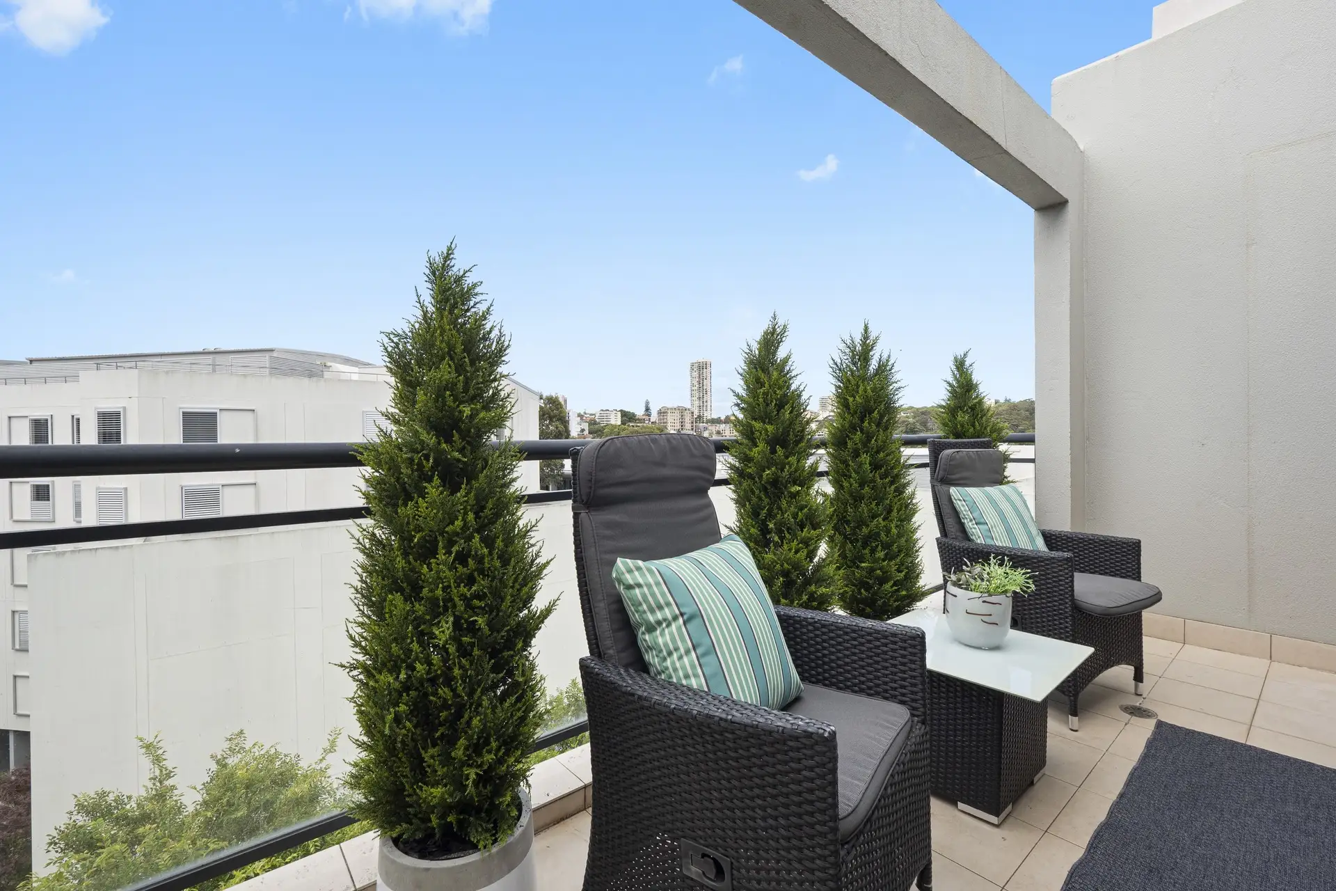 31/74-76 McLachlan Avenue, Rushcutters Bay Sold by Bradfield Badgerfox - image 1