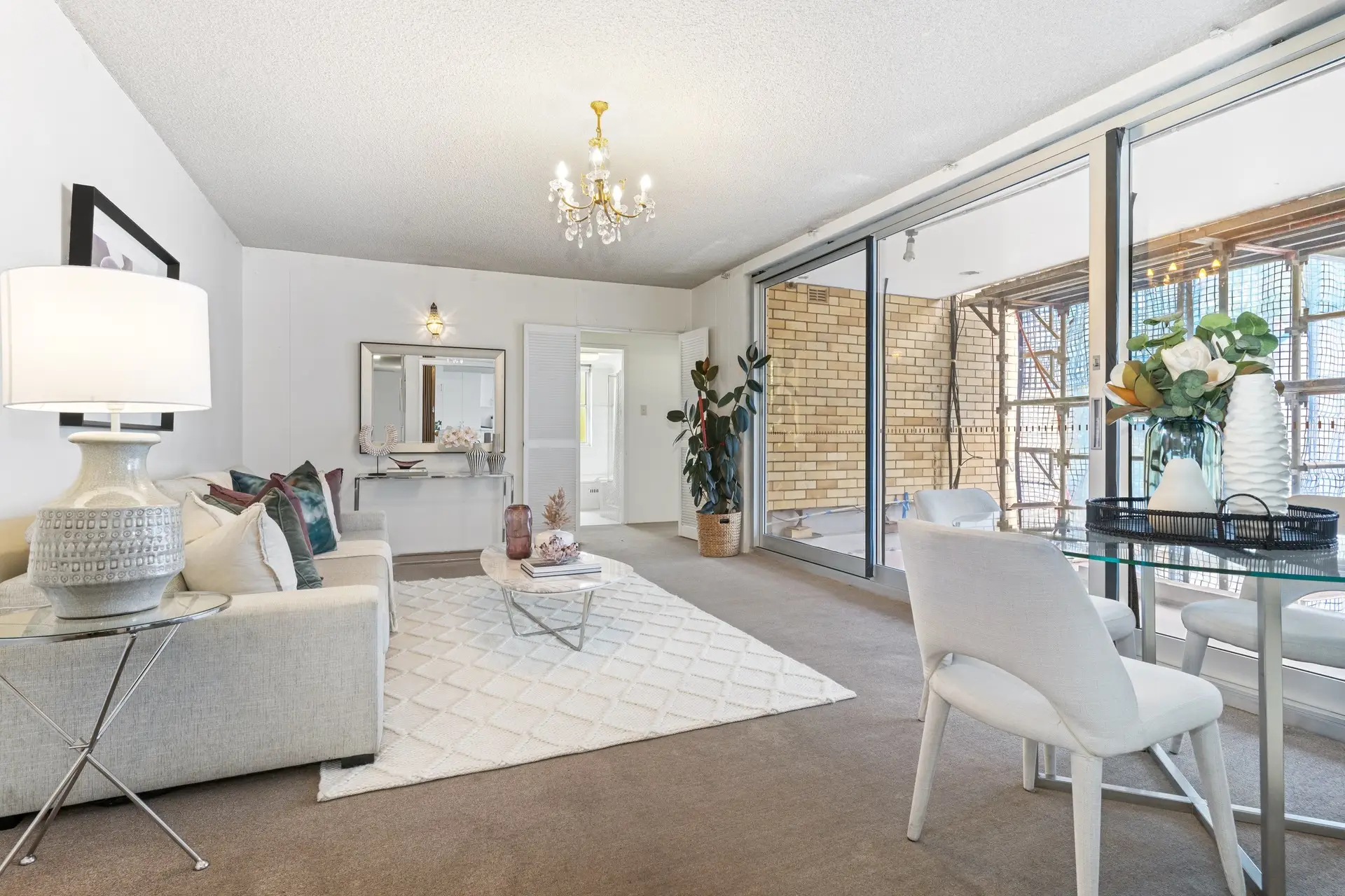 2/67 Ocean Street, Woollahra Sold by Bradfield Badgerfox - image 1