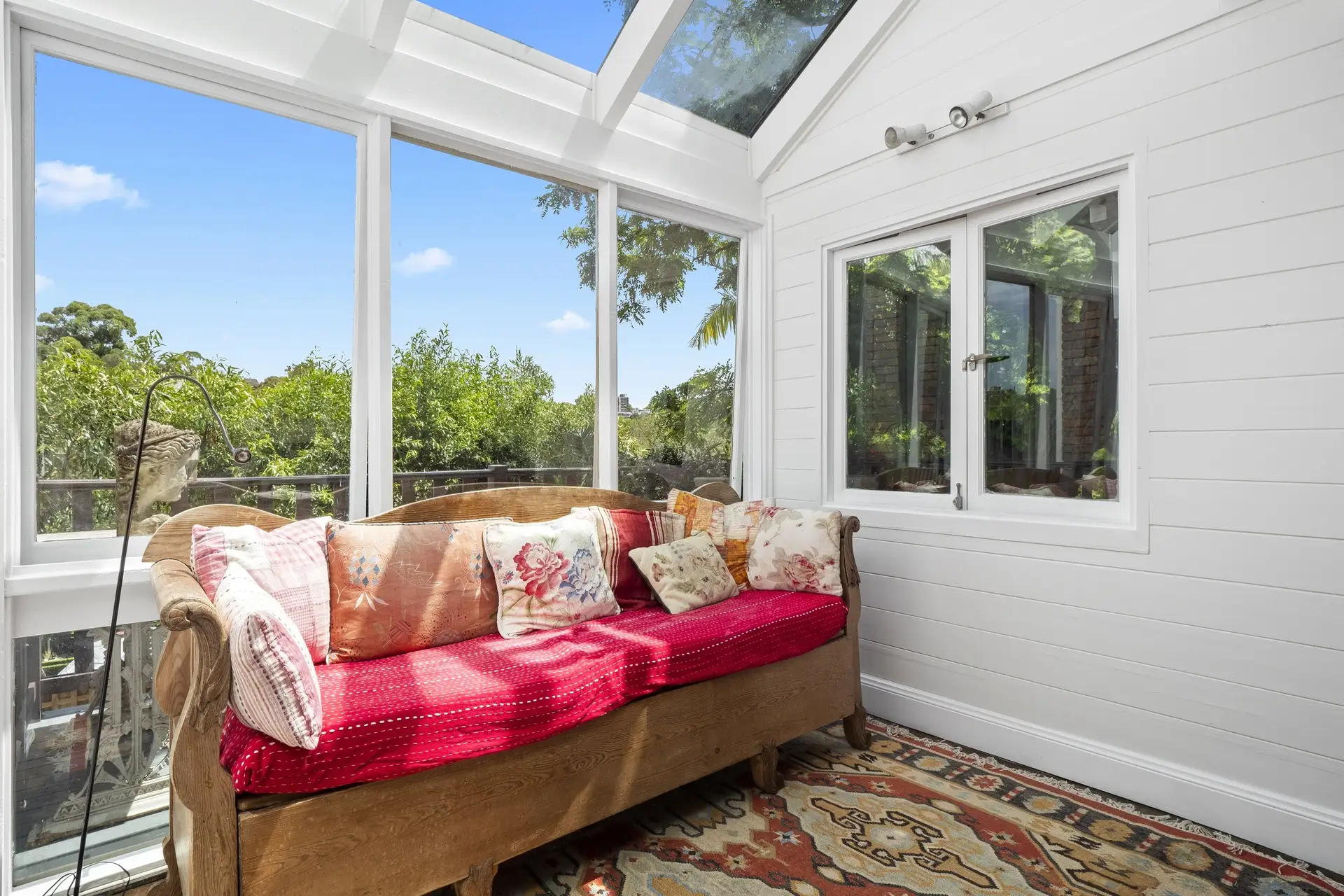18 South Street, Edgecliff Sold by Bradfield Badgerfox - image 1