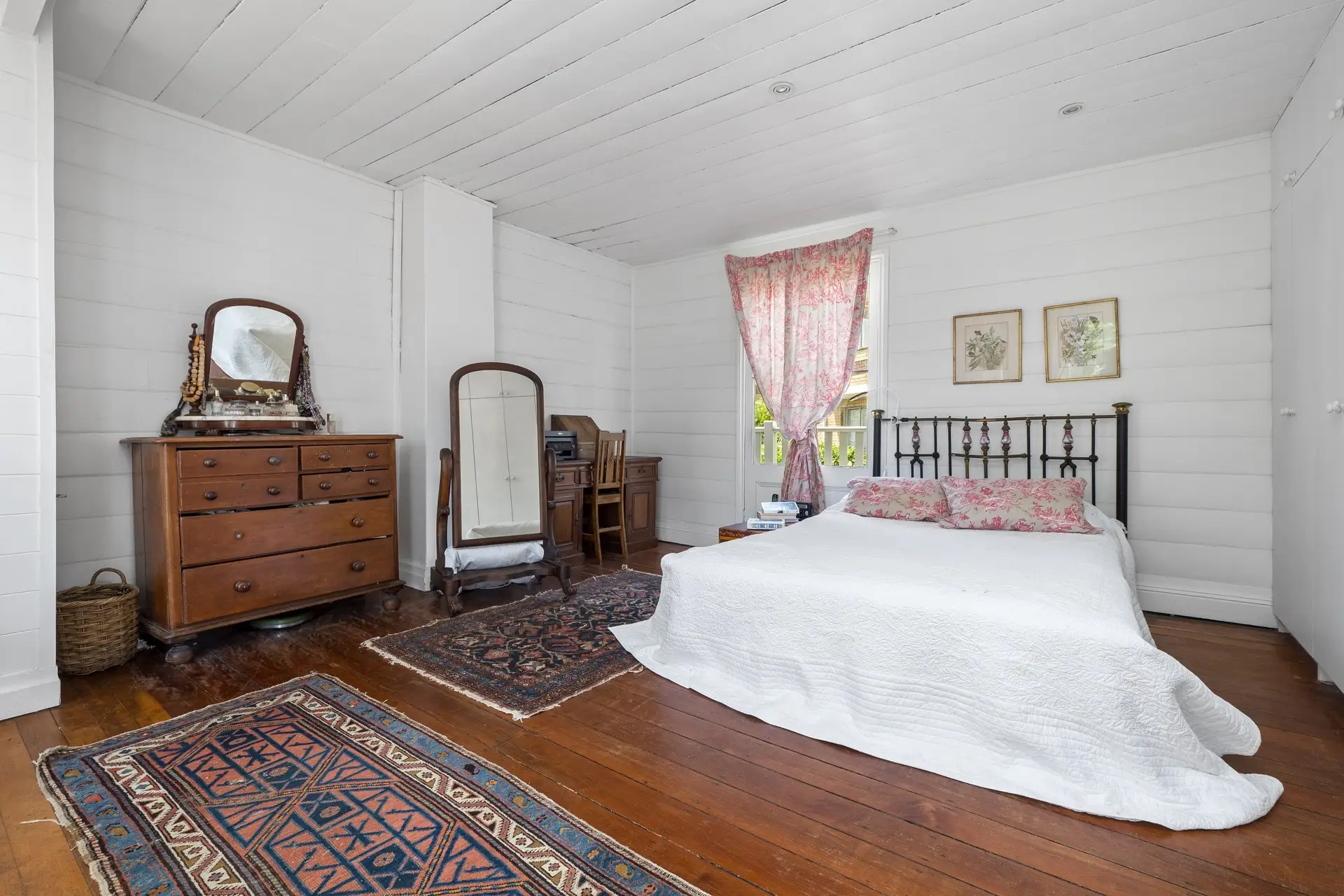 18 South Street, Edgecliff Sold by Bradfield Badgerfox - image 1
