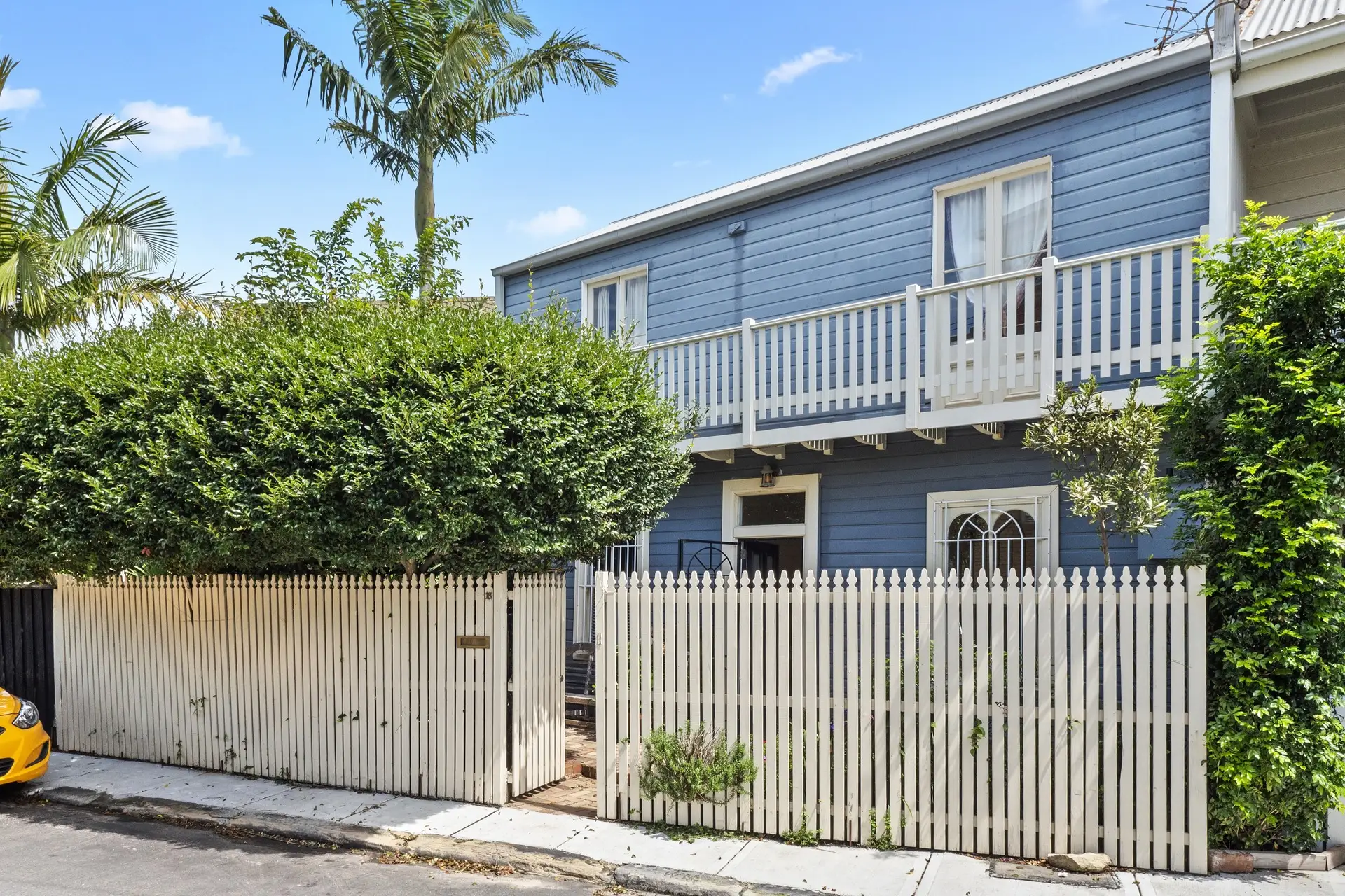 18 South Street, Edgecliff Sold by Bradfield Badgerfox - image 1