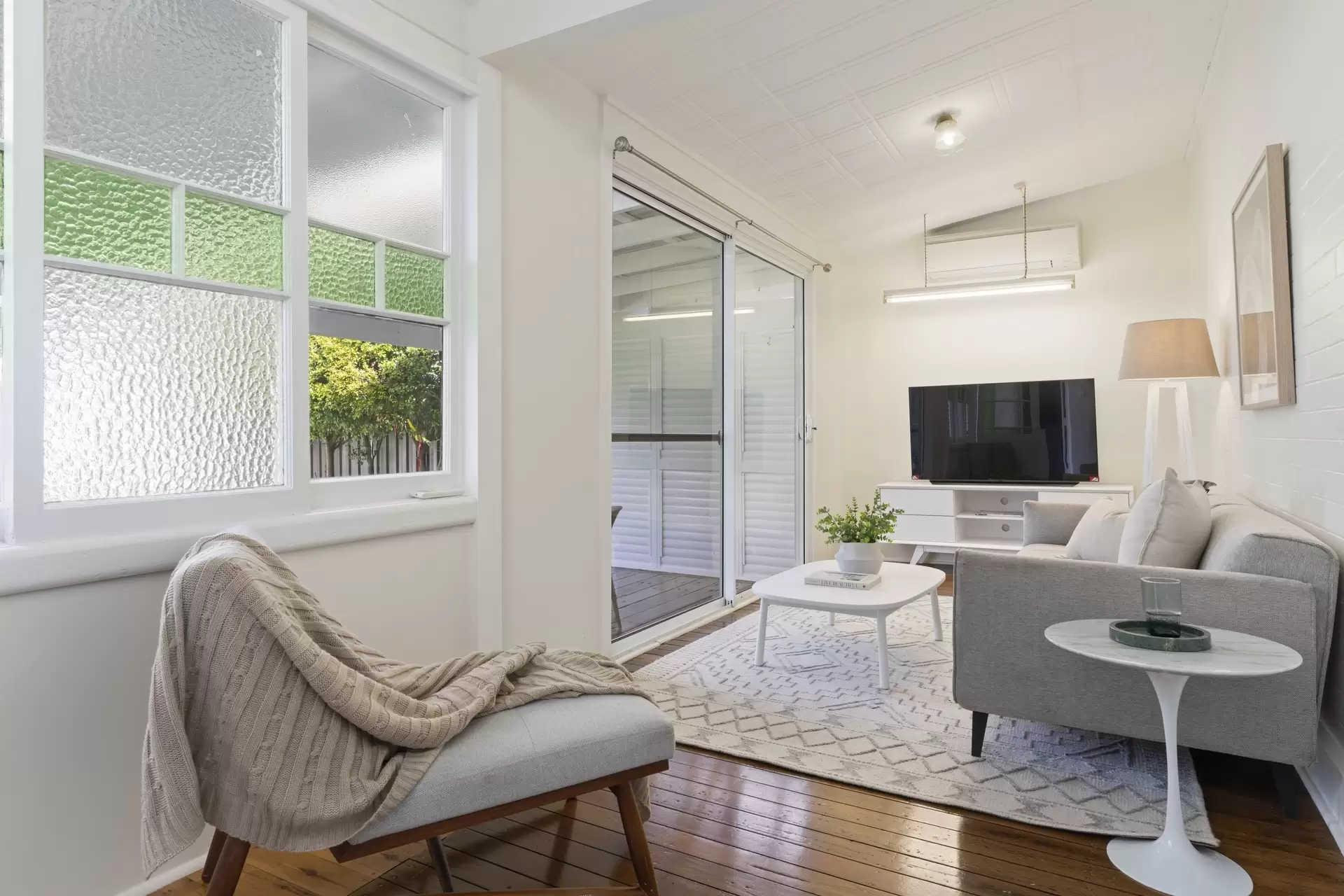 11 Mooramie Avenue, Kensington Sold by Bradfield Badgerfox - image 1