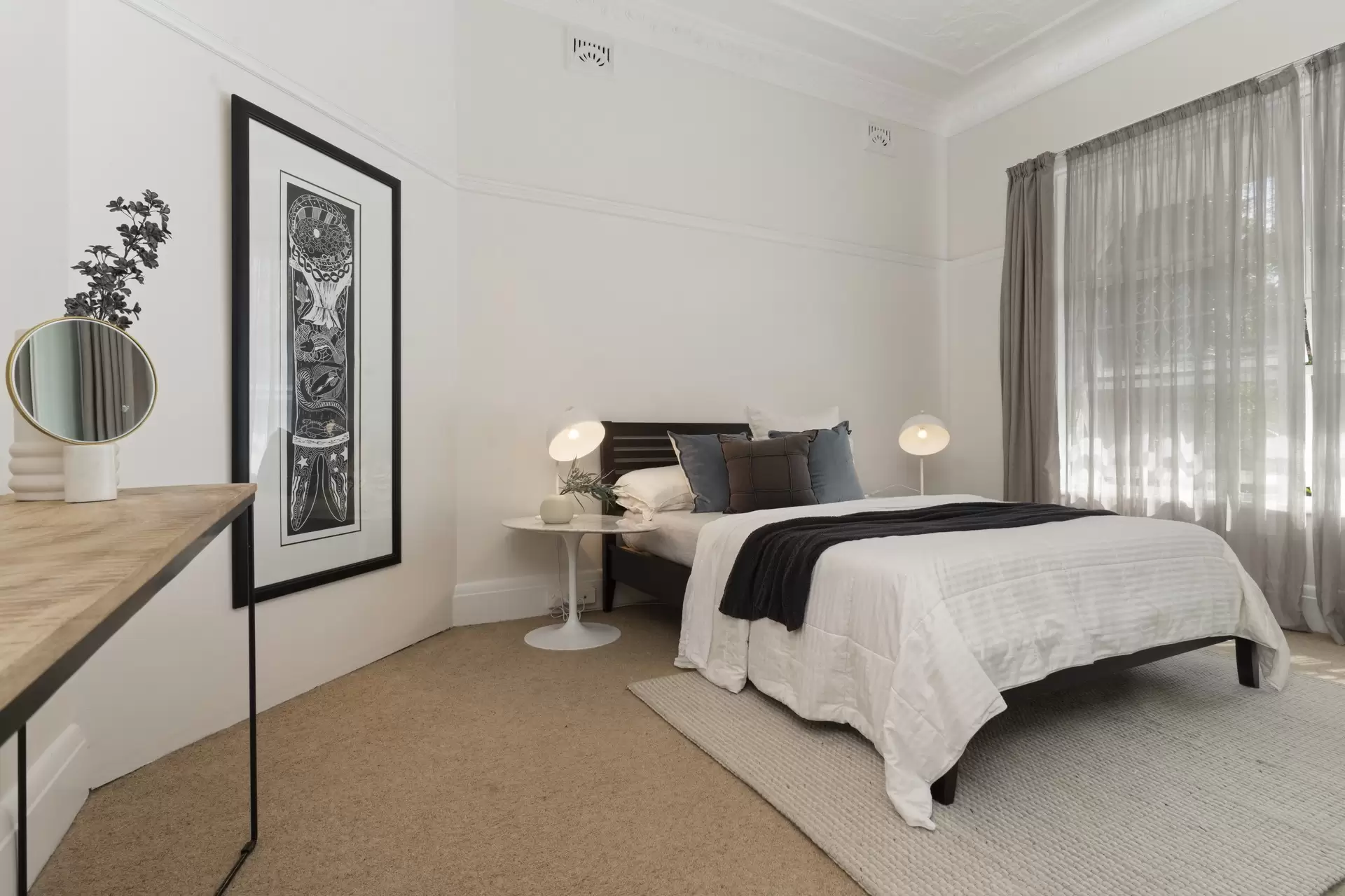 11 Mooramie Avenue, Kensington Sold by Bradfield Badgerfox - image 1