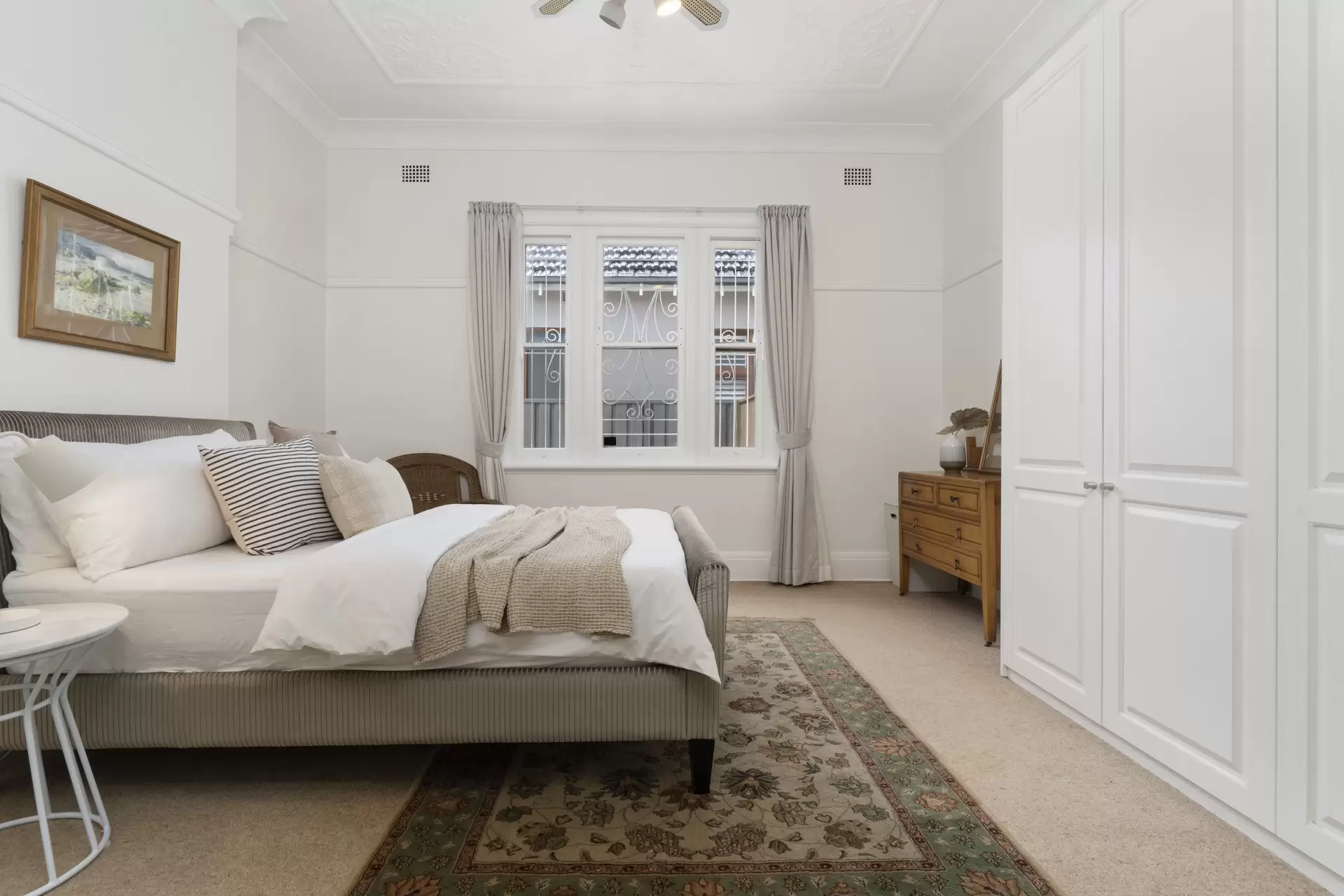 11 Mooramie Avenue, Kensington Sold by Bradfield Badgerfox - image 1