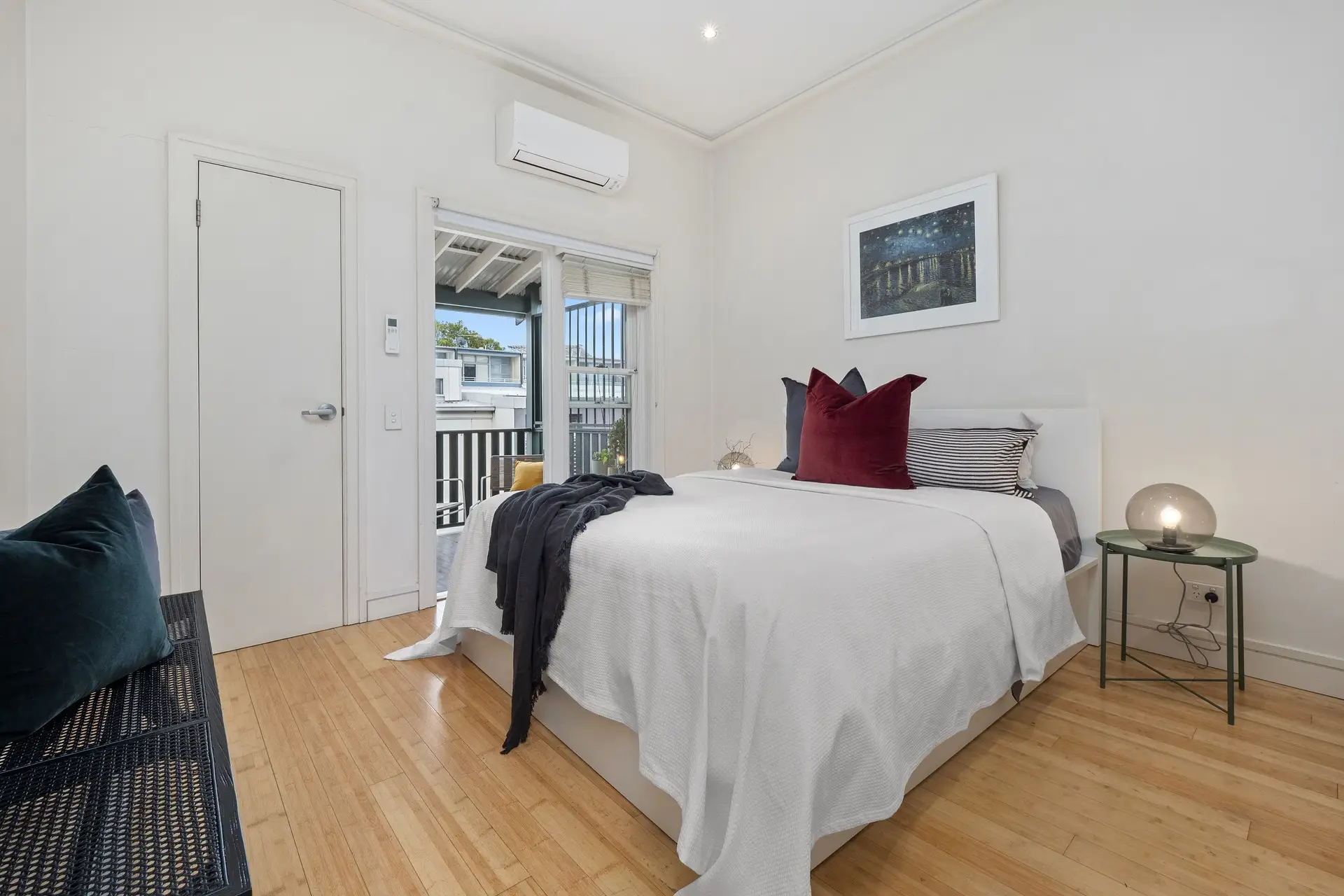 1/87-91 Lawrence Street, Alexandria Sold by Bradfield Badgerfox - image 1