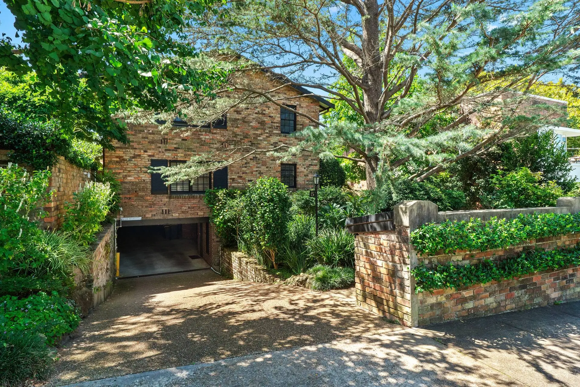 3/5 Trelawney Street, Woollahra Sold by Bradfield Badgerfox - image 1