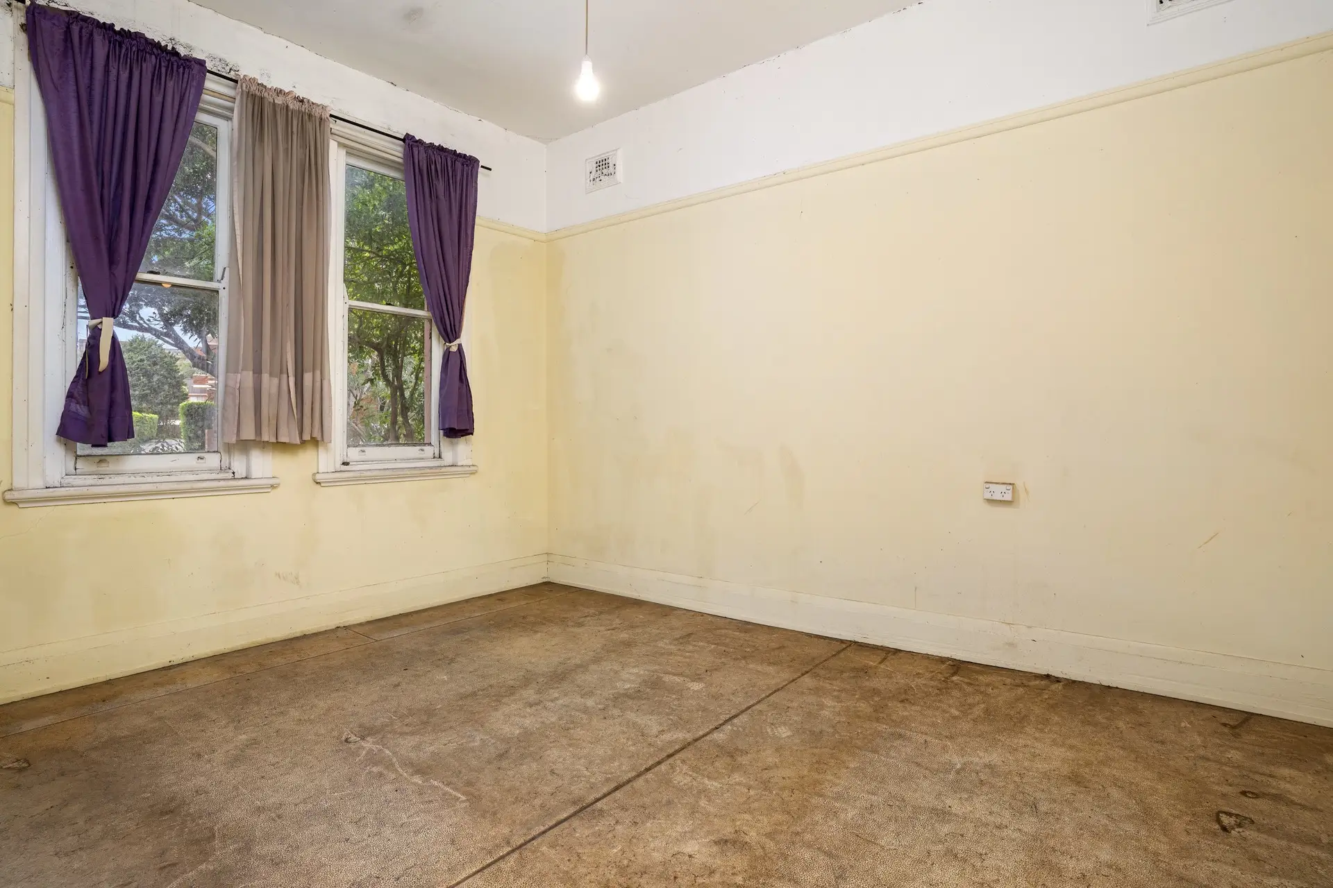 10 Harbourne Road, Kingsford Sold by Bradfield Badgerfox - image 1