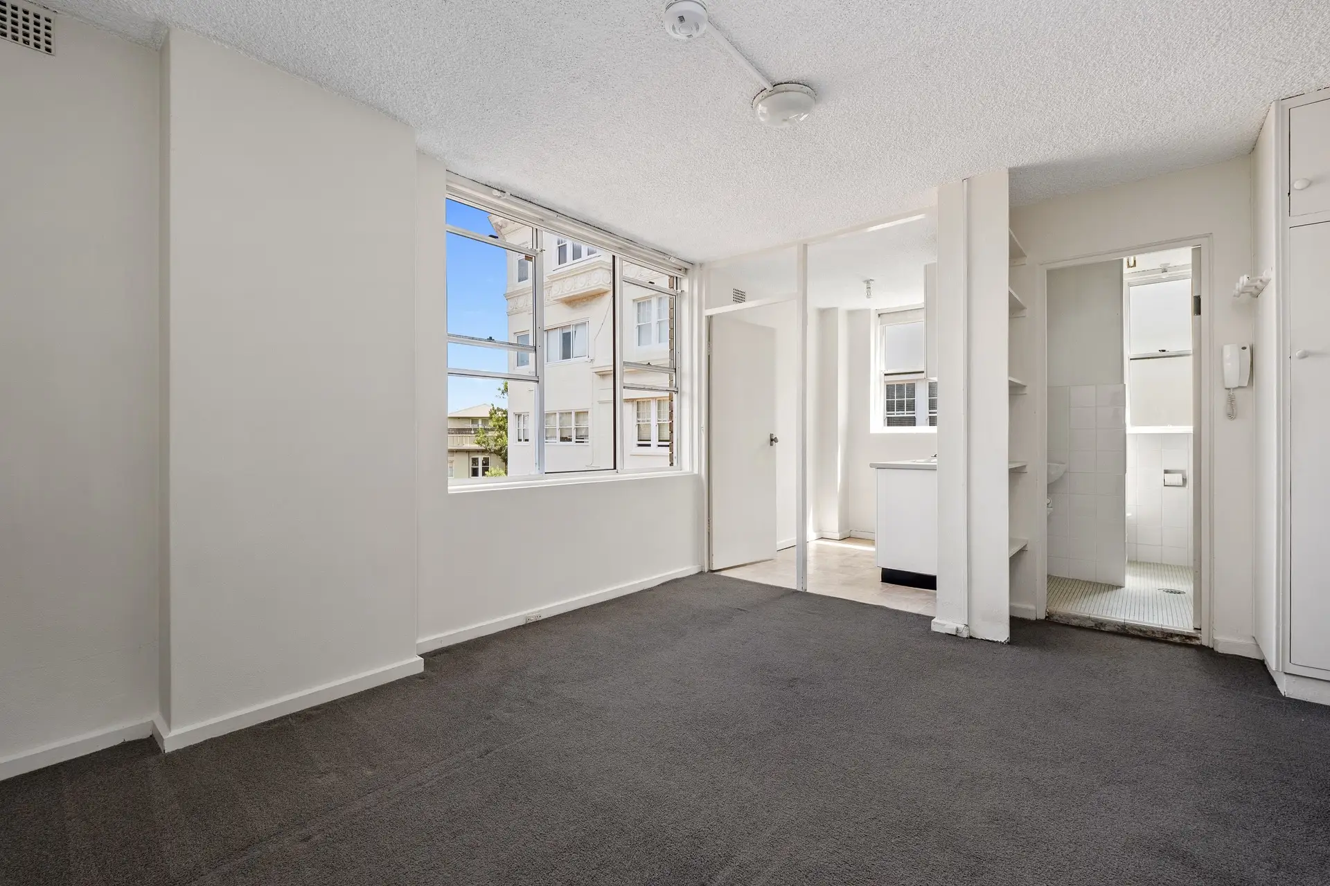 74/27 Ithaca Road, Elizabeth Bay Sold by Bradfield Badgerfox - image 1
