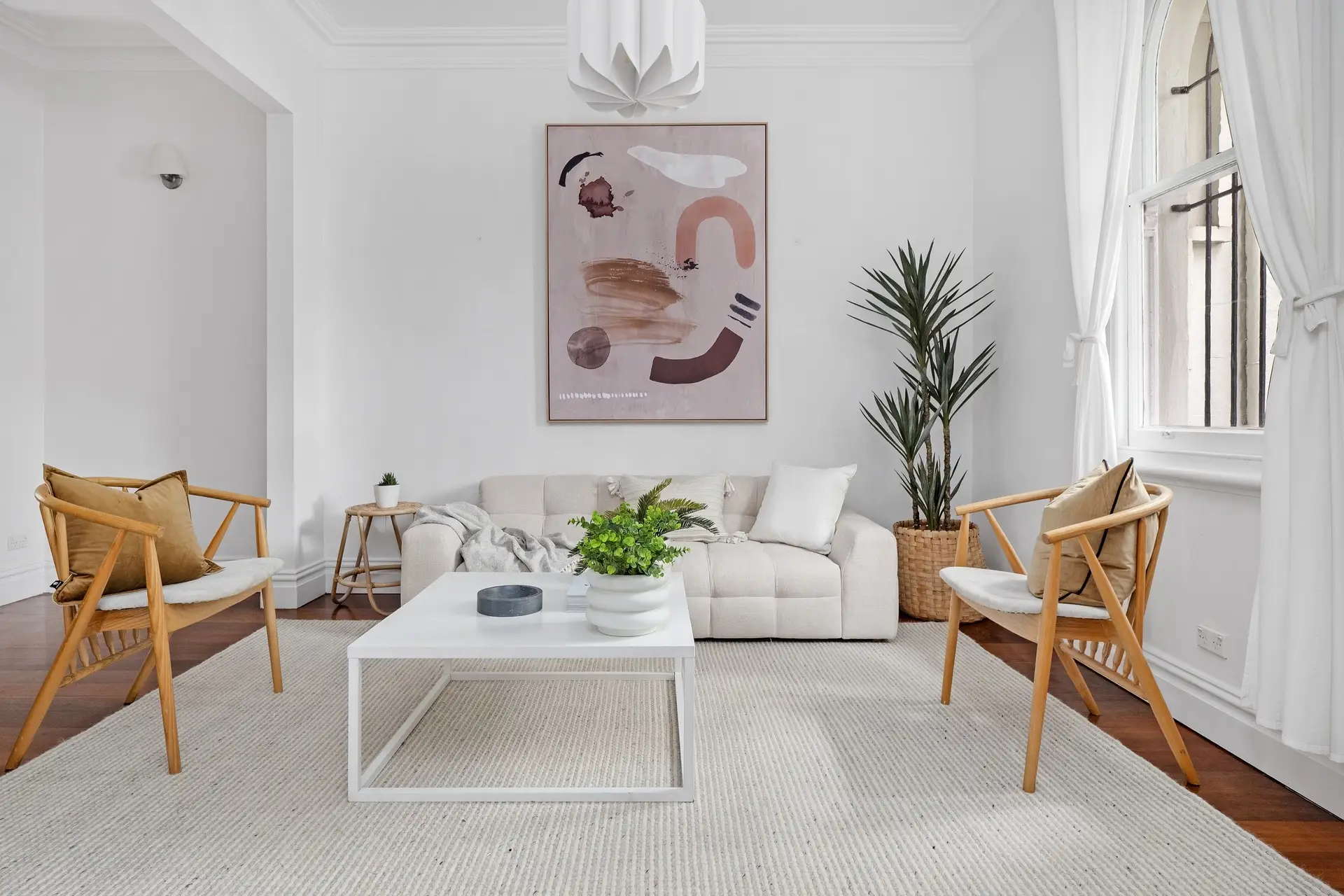 11 Mill Hill Road, Bondi Junction Sold by Bradfield Badgerfox - image 1