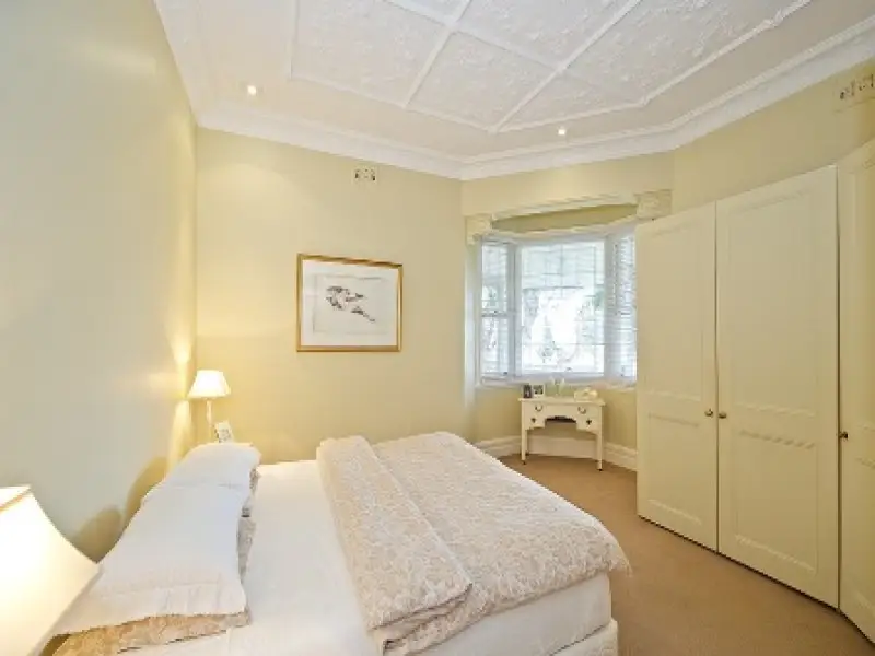 8 Higgs Street, Coogee Sold by Bradfield Badgerfox - image 1