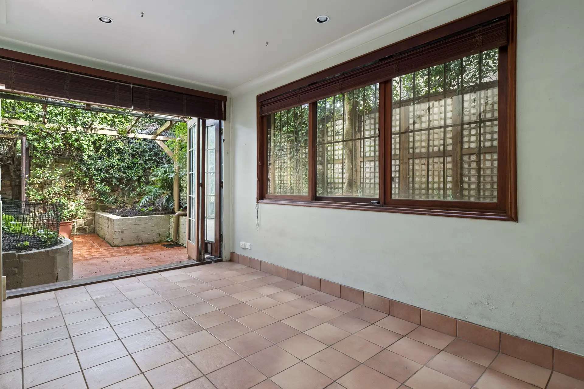 25 Bourke Street, Queens Park Sold by Bradfield Badgerfox - image 1