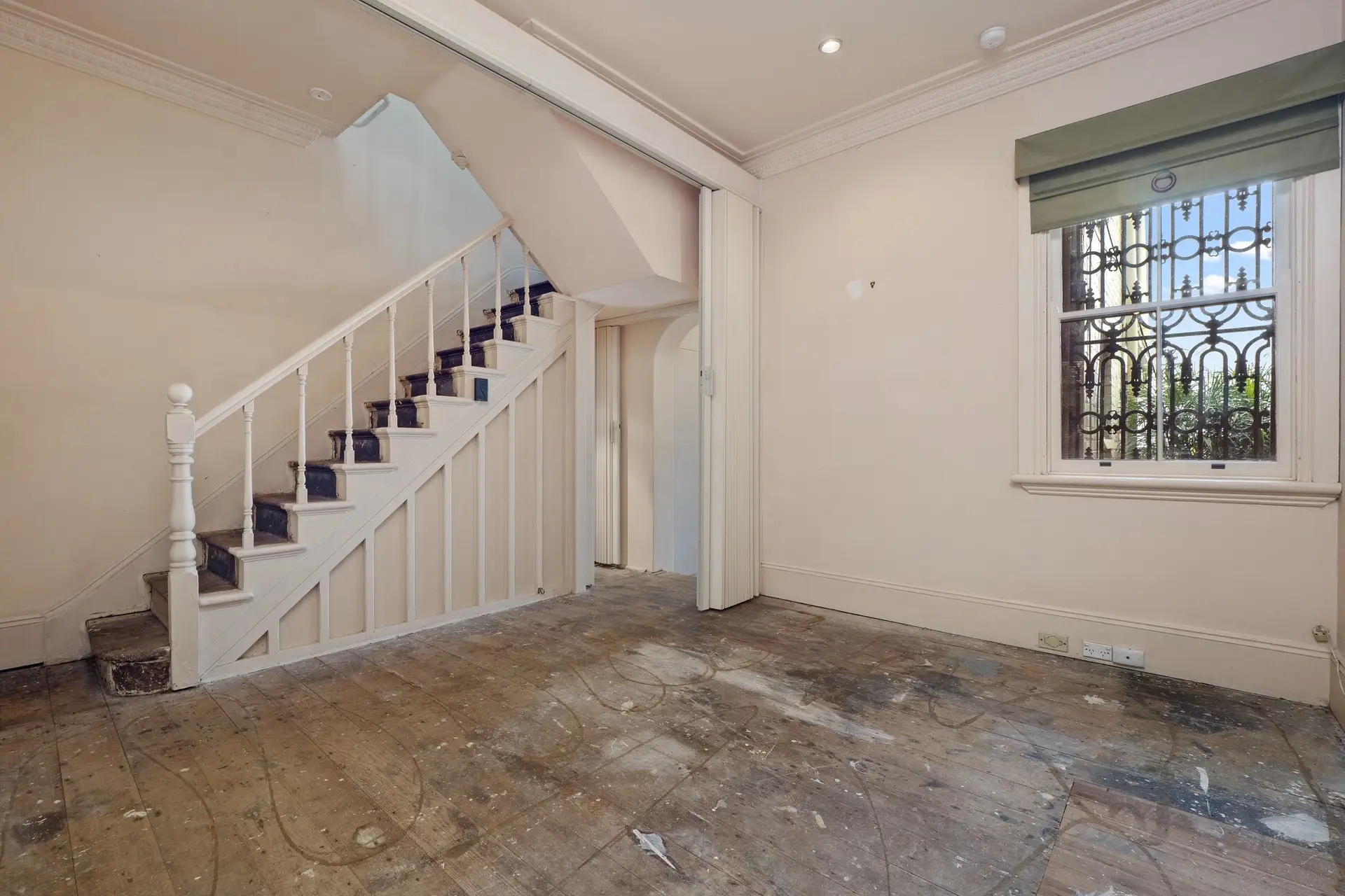 25 Bourke Street, Queens Park Sold by Bradfield Badgerfox - image 1