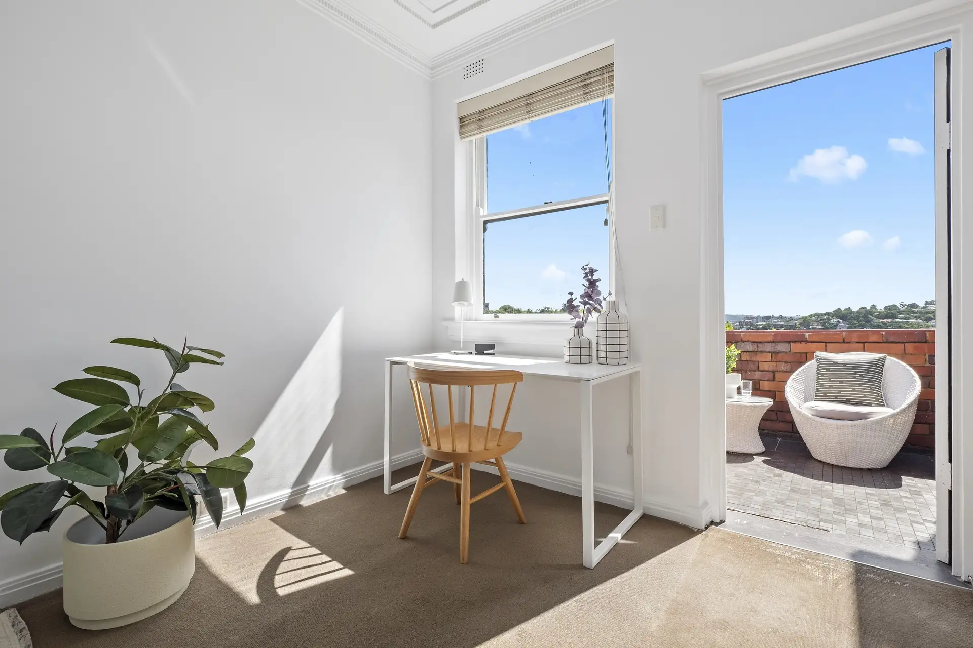 11/342 Edgecliff Road, Woollahra Sold by Bradfield Badgerfox - image 1