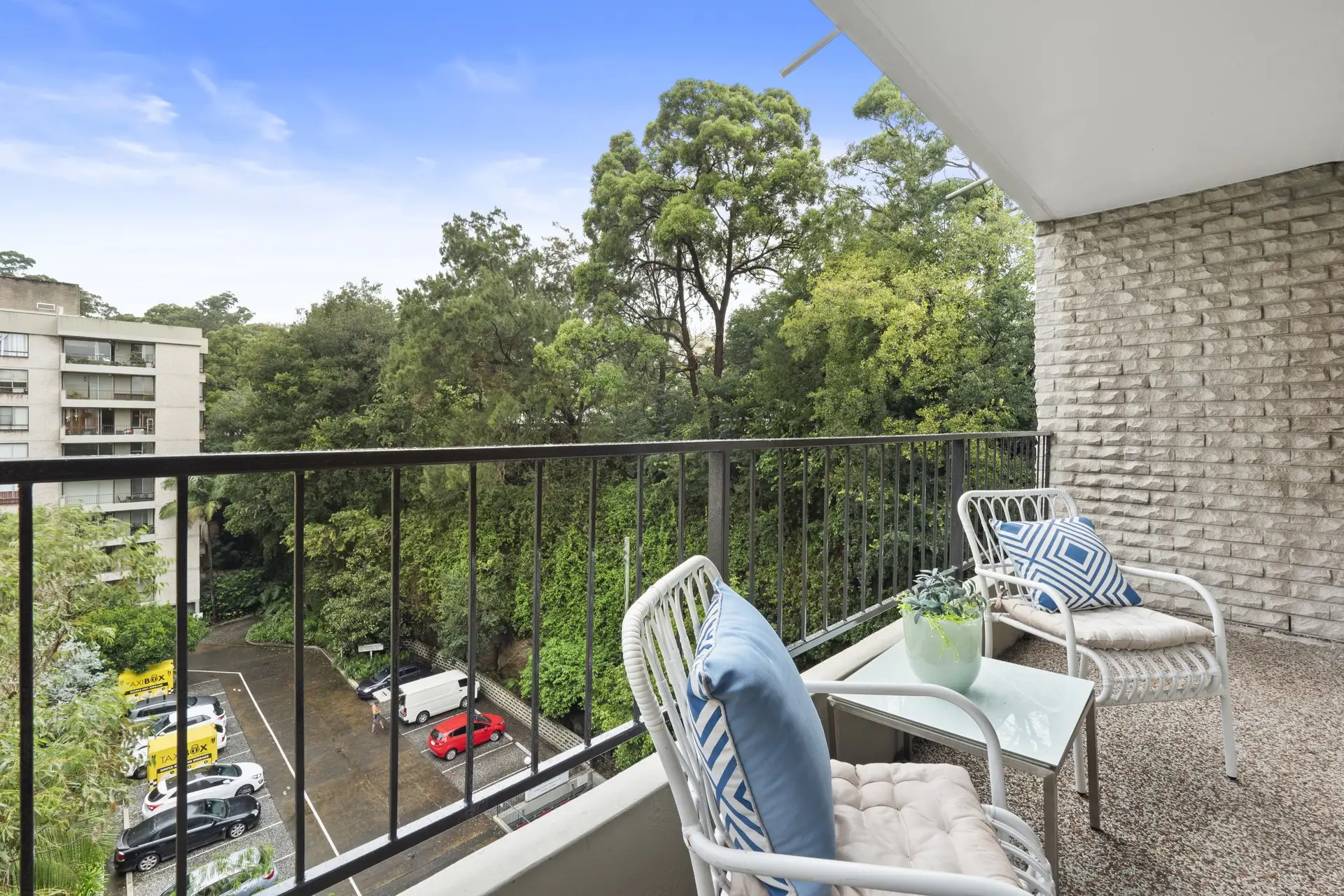 7D/4 Hampden Street, Paddington Sold by Bradfield Badgerfox - image 1