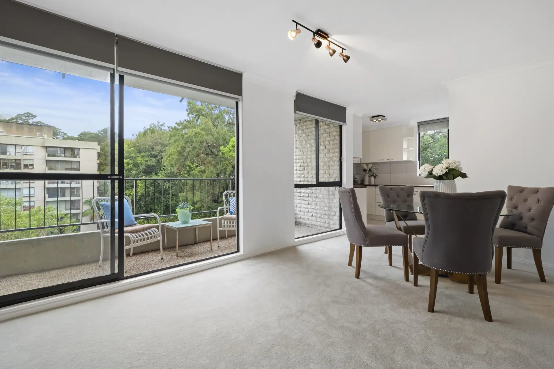 7D/4 Hampden Street, Paddington Sold by Bradfield Badgerfox - image 1