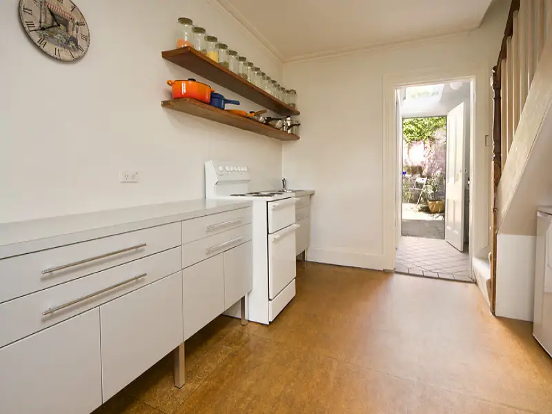 21 Little Comber Street, Paddington Sold by Bradfield Badgerfox - image 1