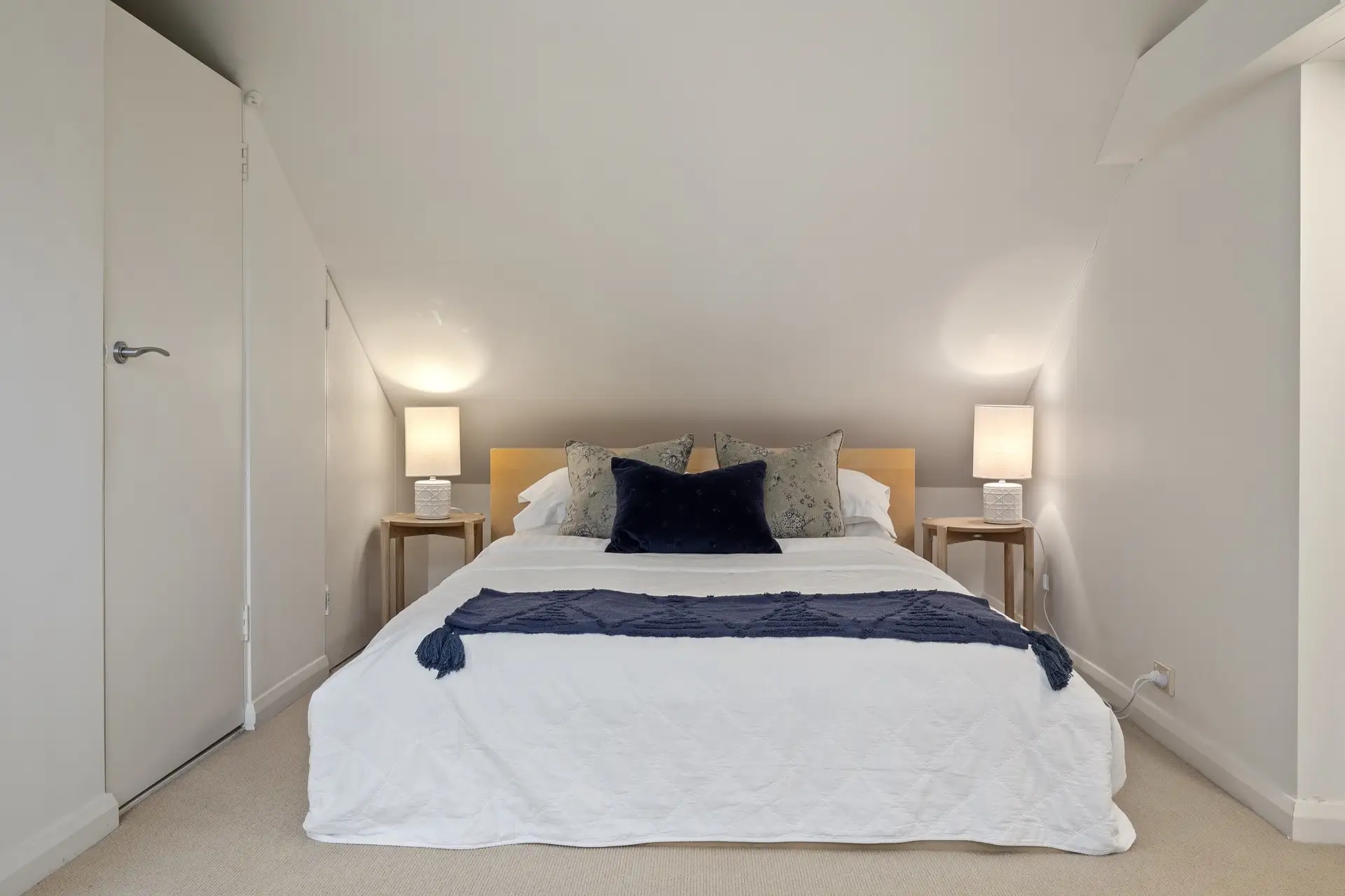 4 Taylor Street, Paddington Sold by Bradfield Badgerfox - image 1
