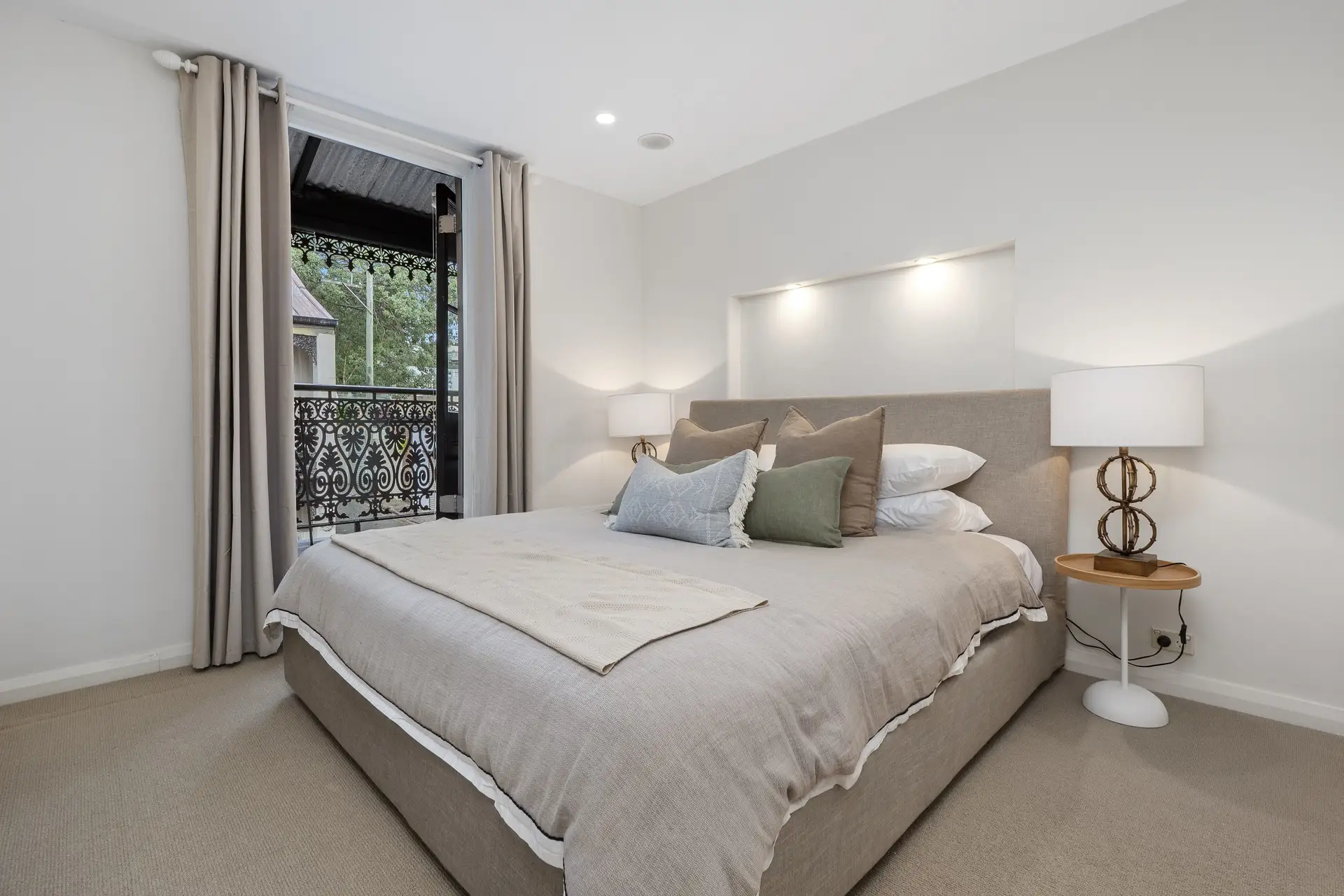 4 Taylor Street, Paddington Sold by Bradfield Badgerfox - image 1