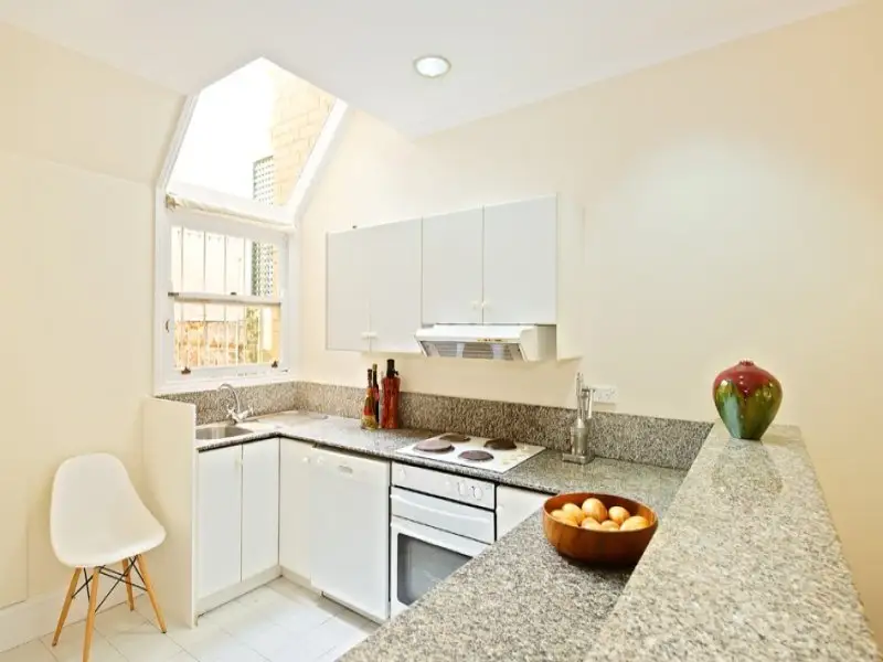 96 Cascade Street, Paddington Sold by Bradfield Badgerfox - image 1