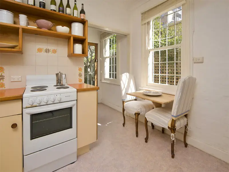 19 Stafford Street, Paddington Sold by Bradfield Badgerfox - image 1